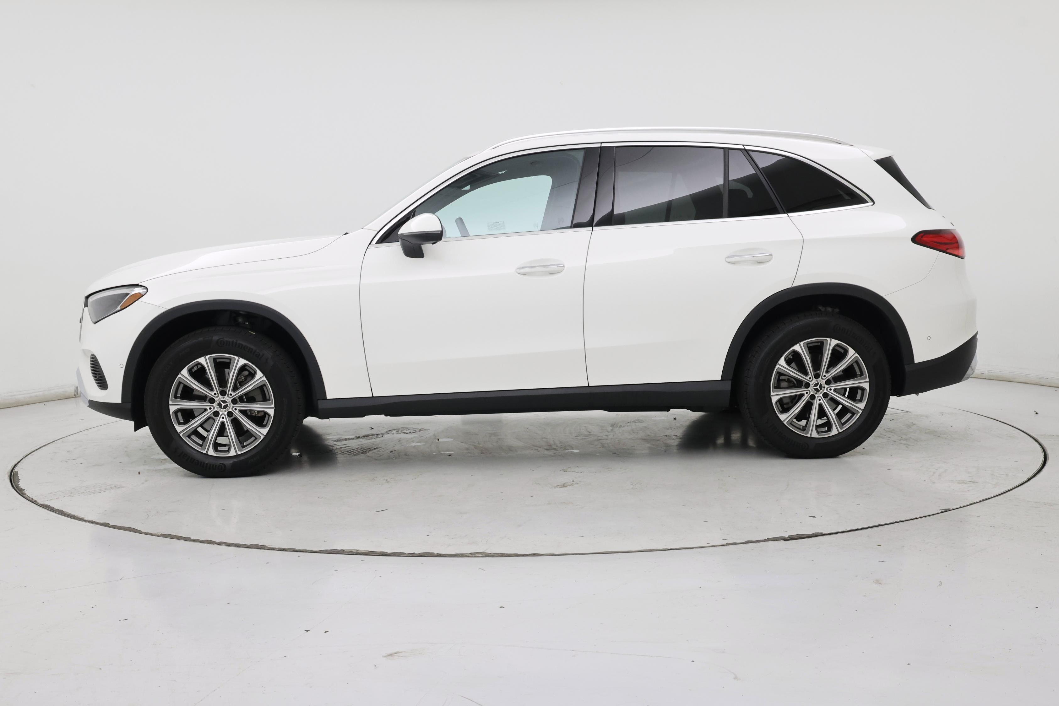 Thumbnail: 2024 Mercedes-Benz GLC - 3