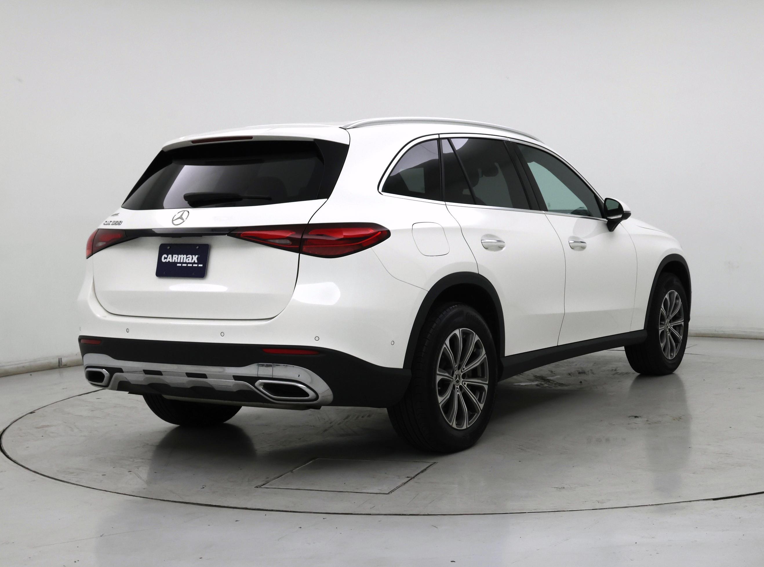 Thumbnail: 2024 Mercedes-Benz GLC - 8