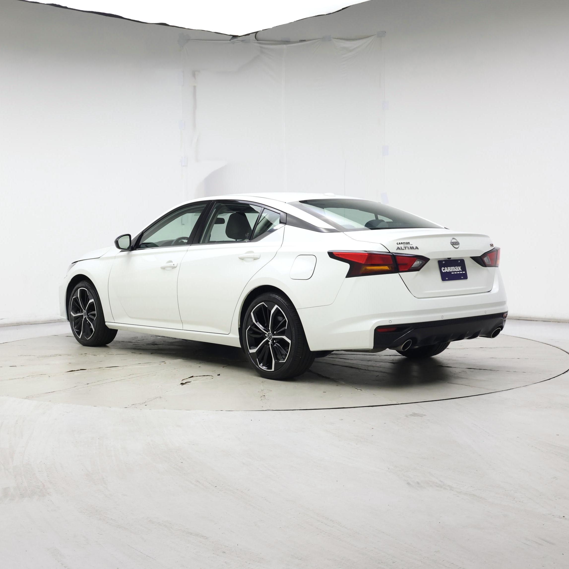 Thumbnail: 2025 Nissan Altima - 2