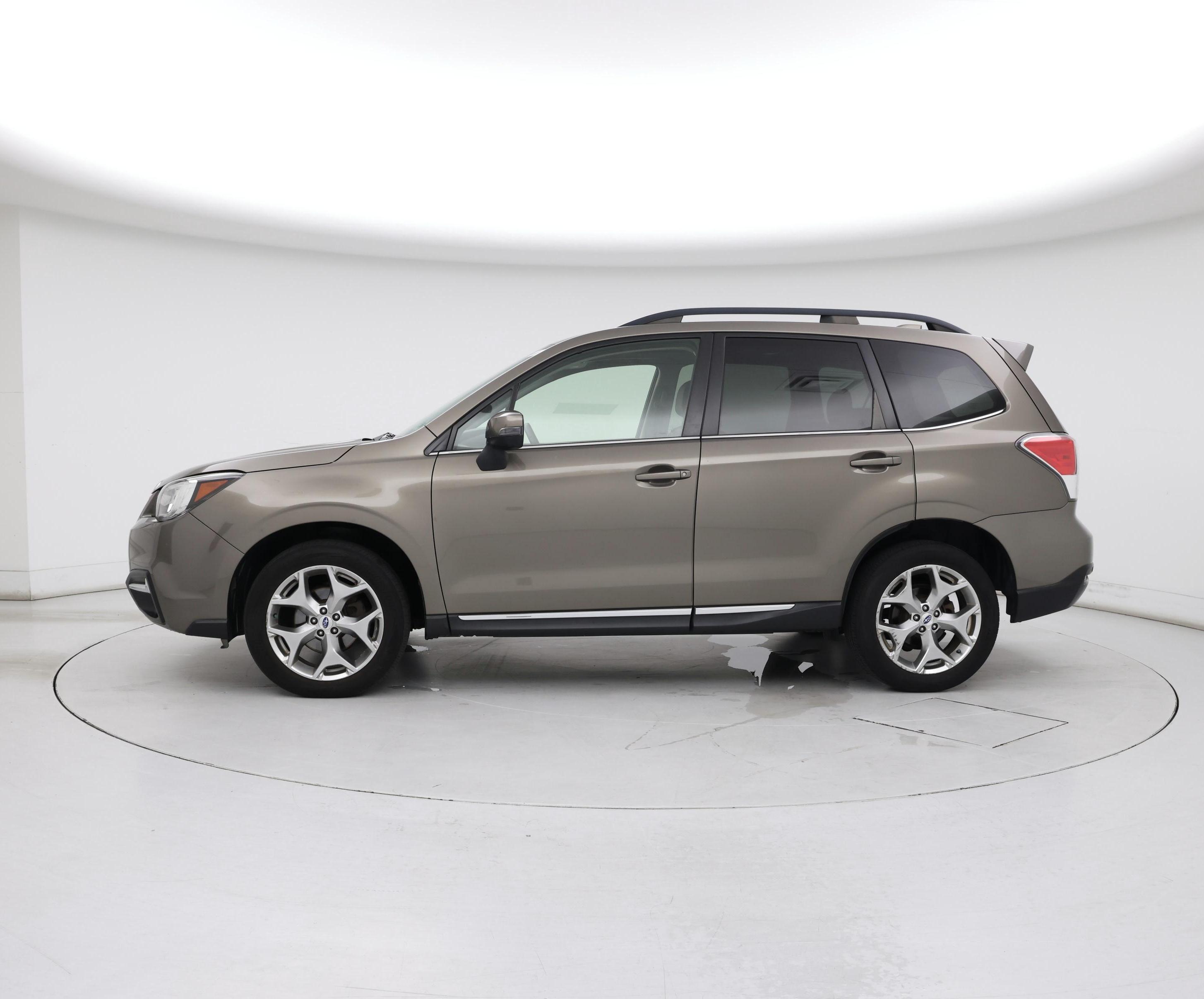 Thumbnail: 2017 Subaru Forester - 3