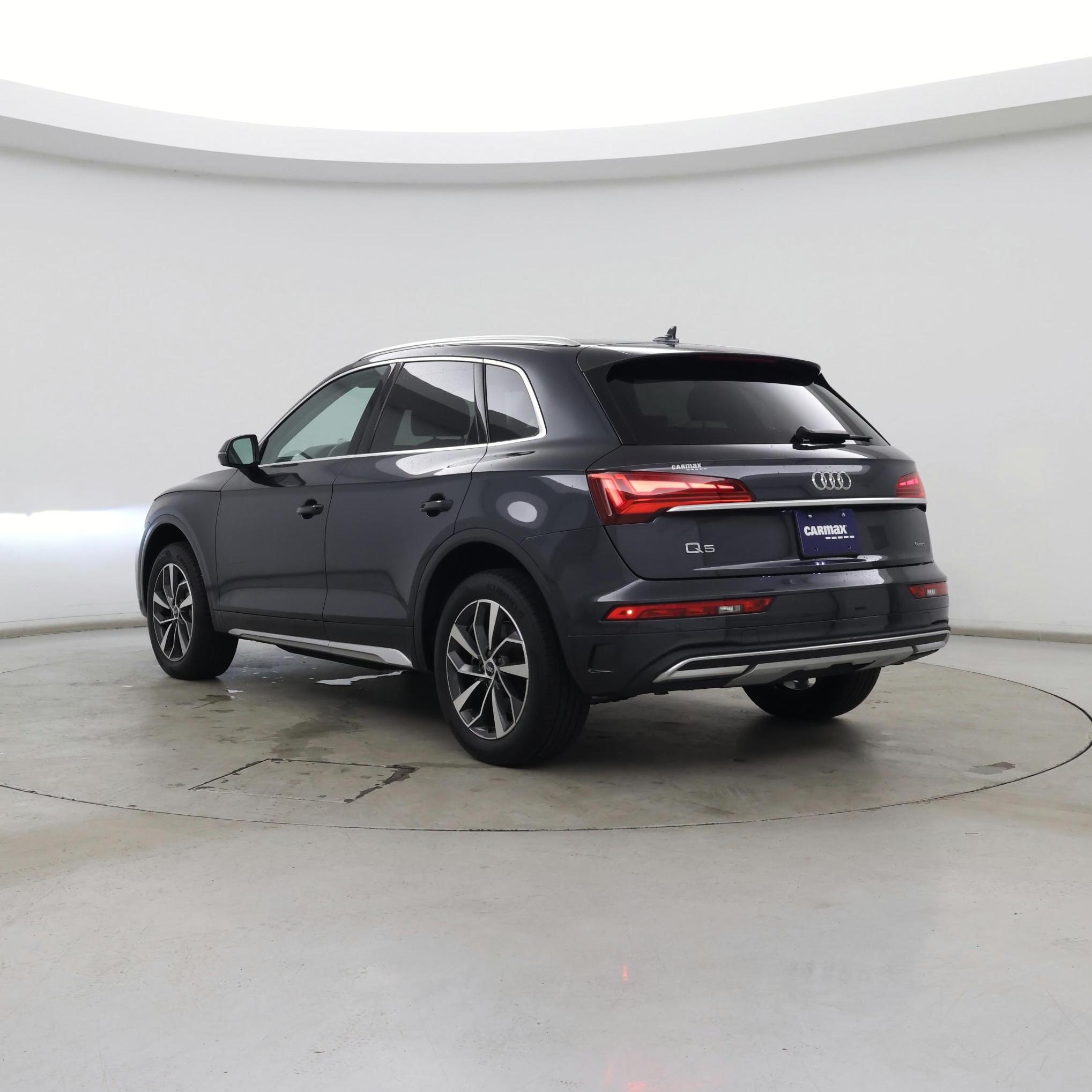 Thumbnail: 2021 Audi Q5 - 2