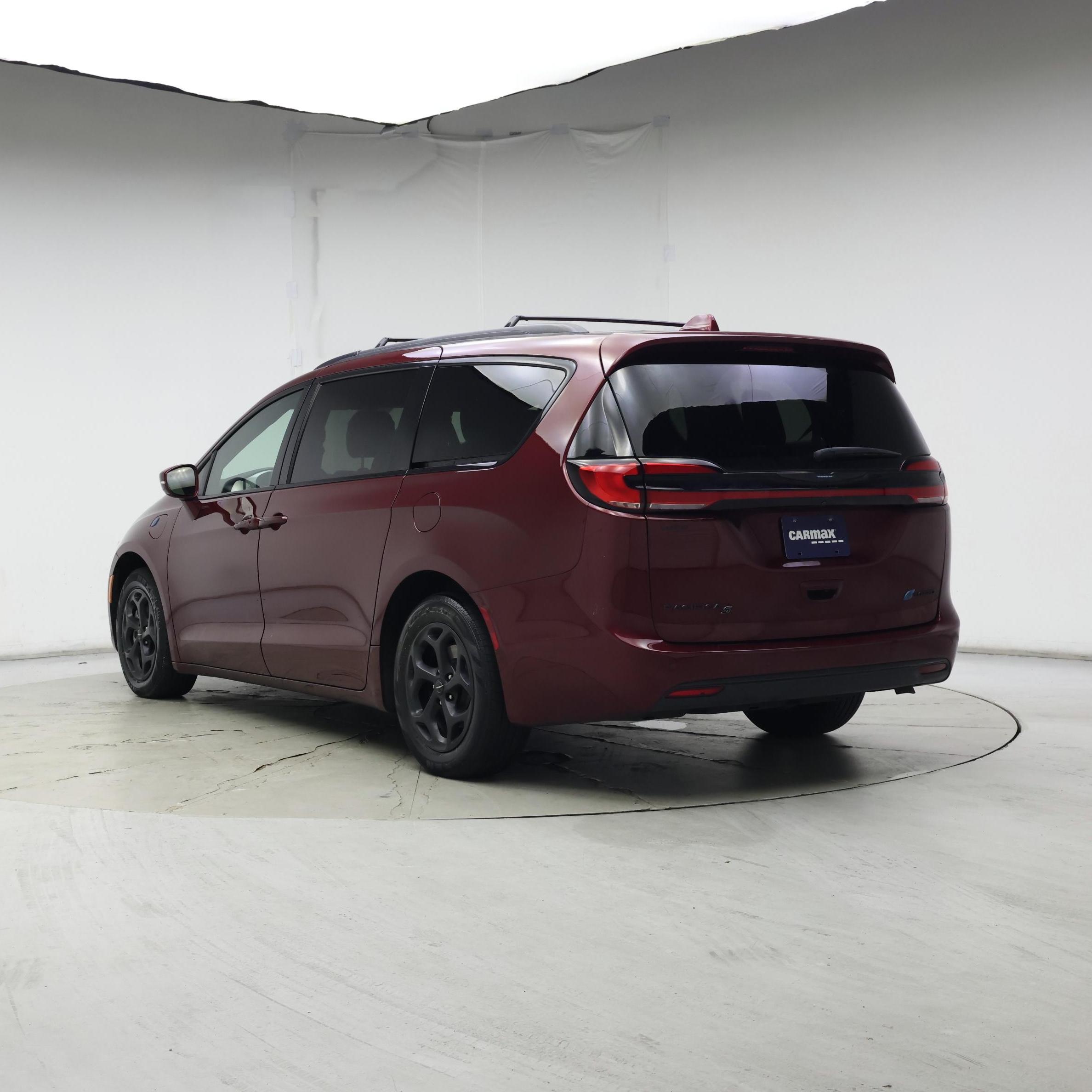 Thumbnail: 2021 Chrysler Pacifica - 2