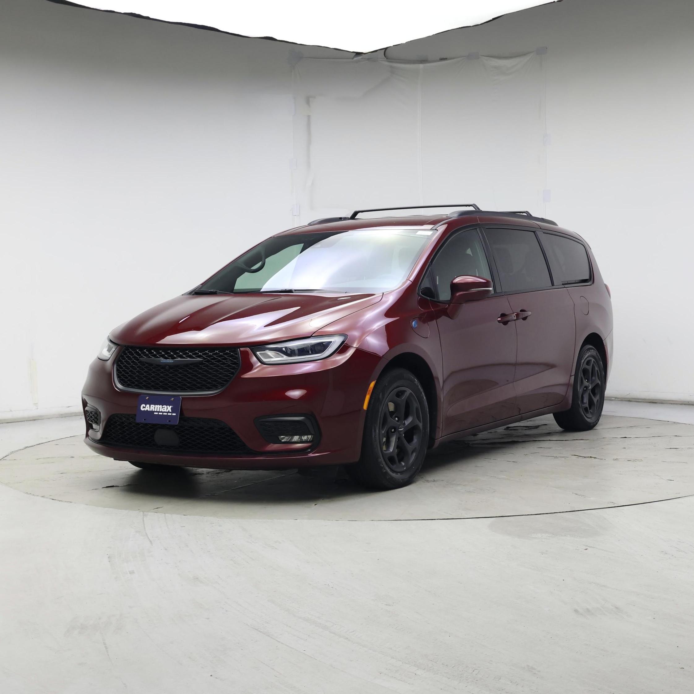 Thumbnail: 2021 Chrysler Pacifica - 4