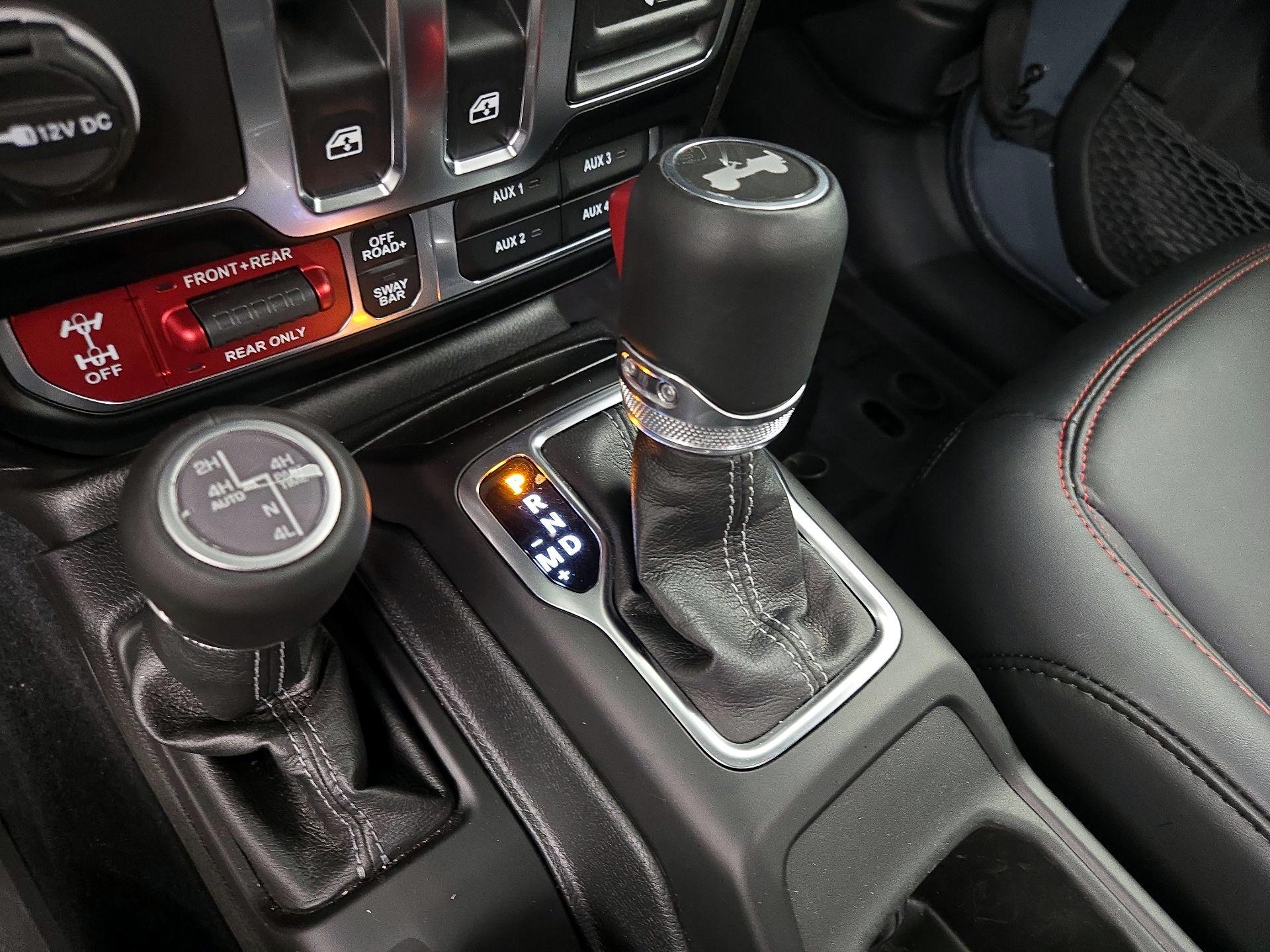Thumbnail: 2024 Jeep Wrangler - 18