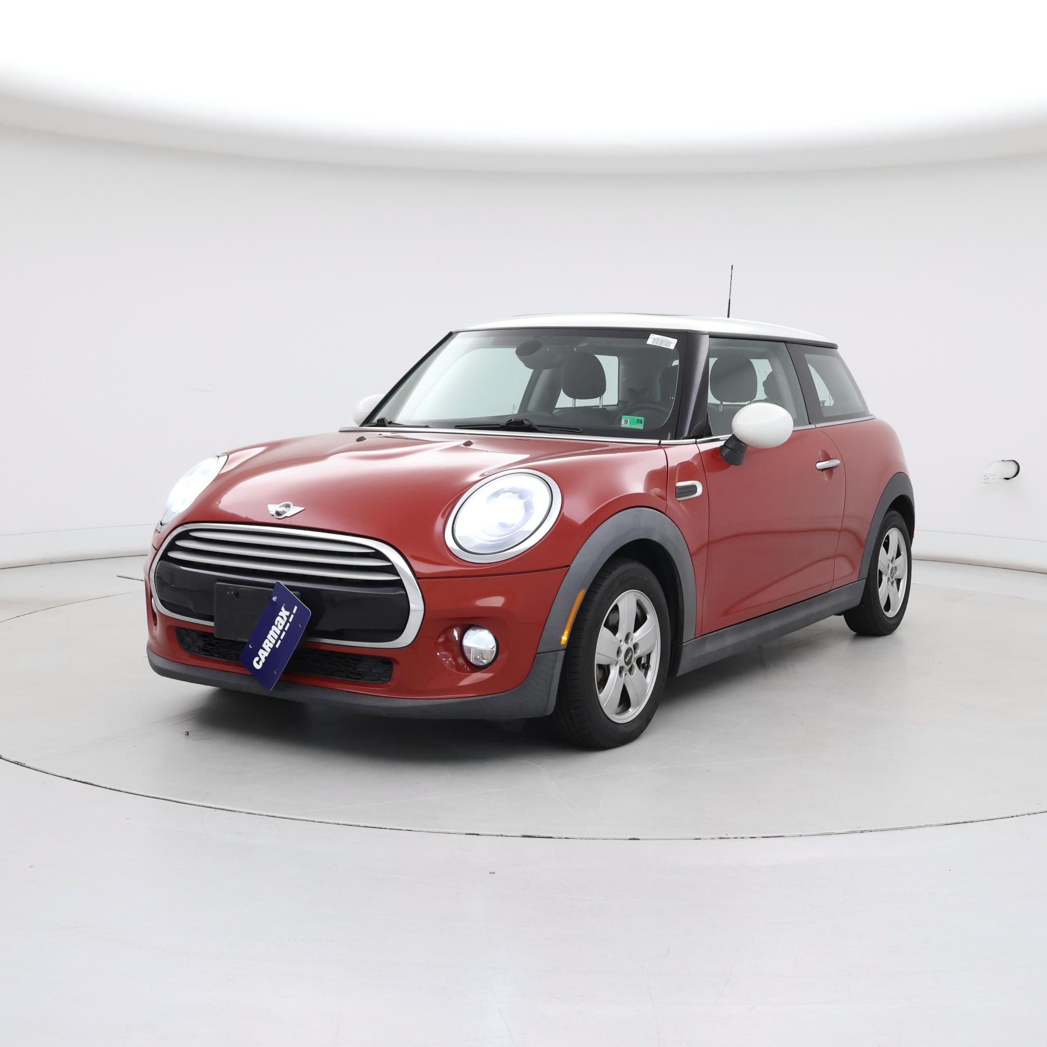 Thumbnail: 2015 MINI Cooper Hardtop - 4