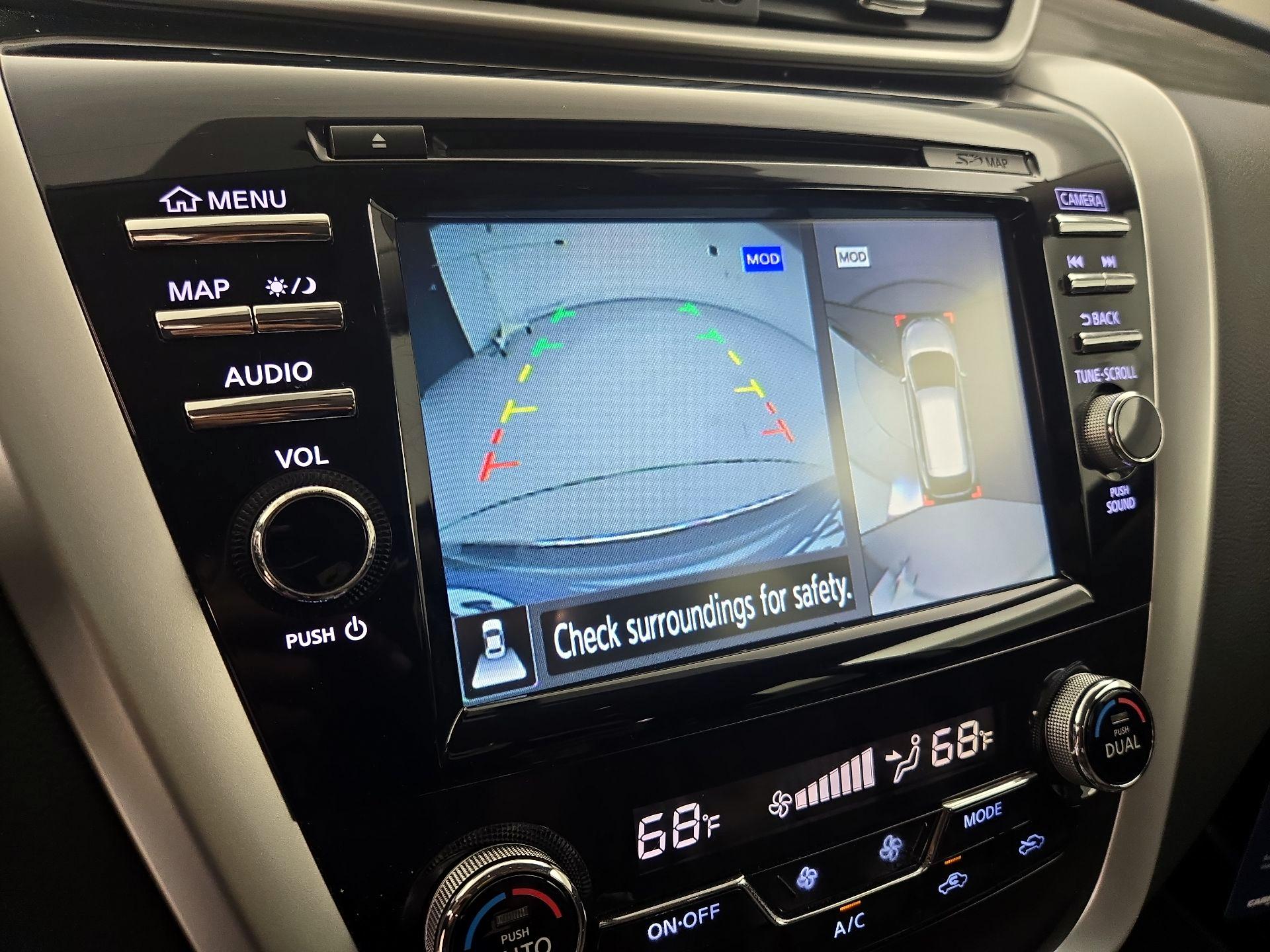 Thumbnail: 2016 Nissan Murano - 15