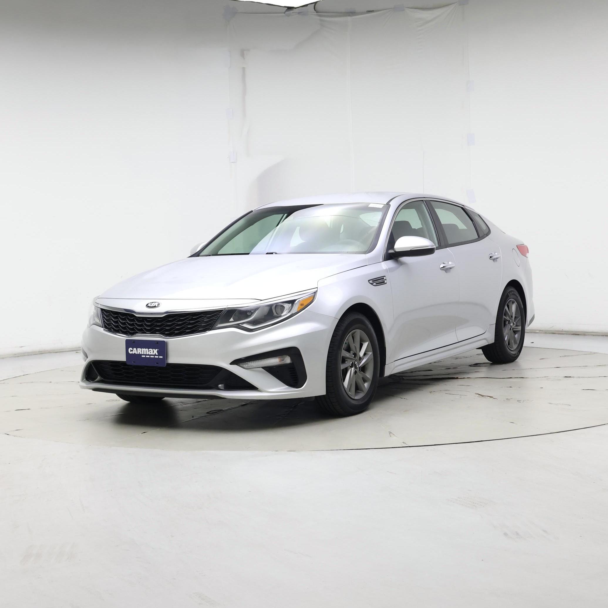 Thumbnail: 2020 Kia Optima - 4