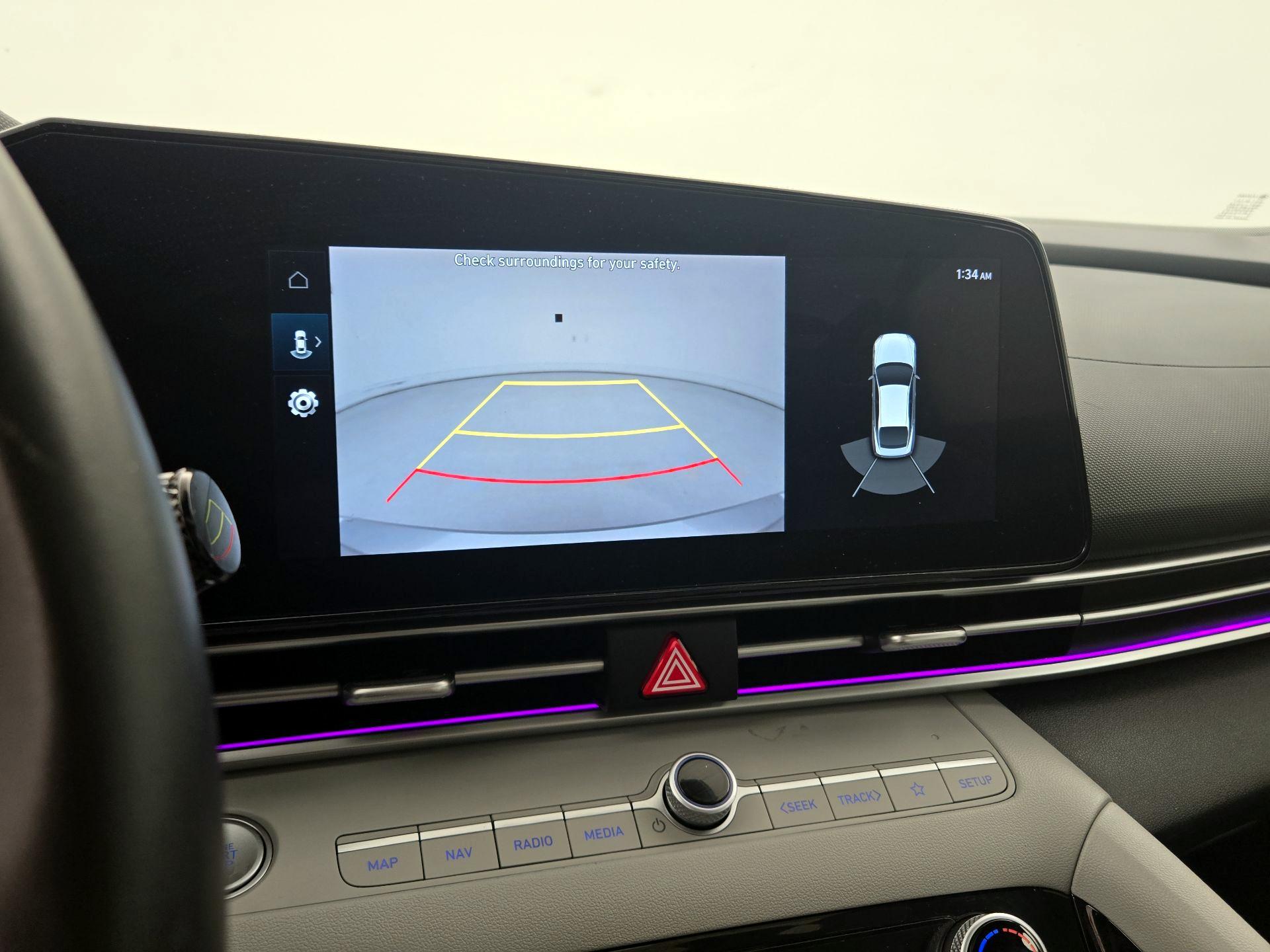 Thumbnail: 2023 Hyundai Elantra - 15