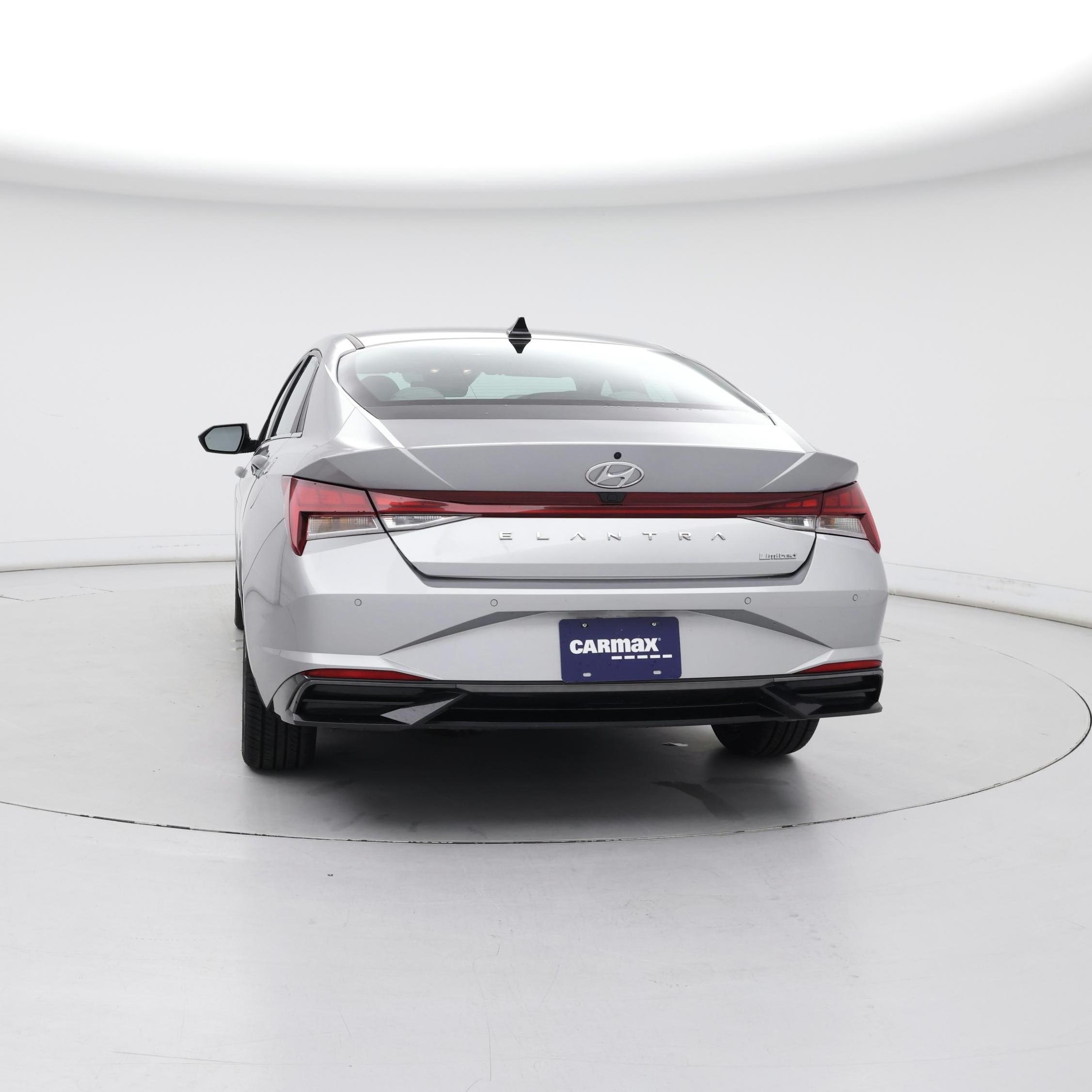 Thumbnail: 2023 Hyundai Elantra - 6