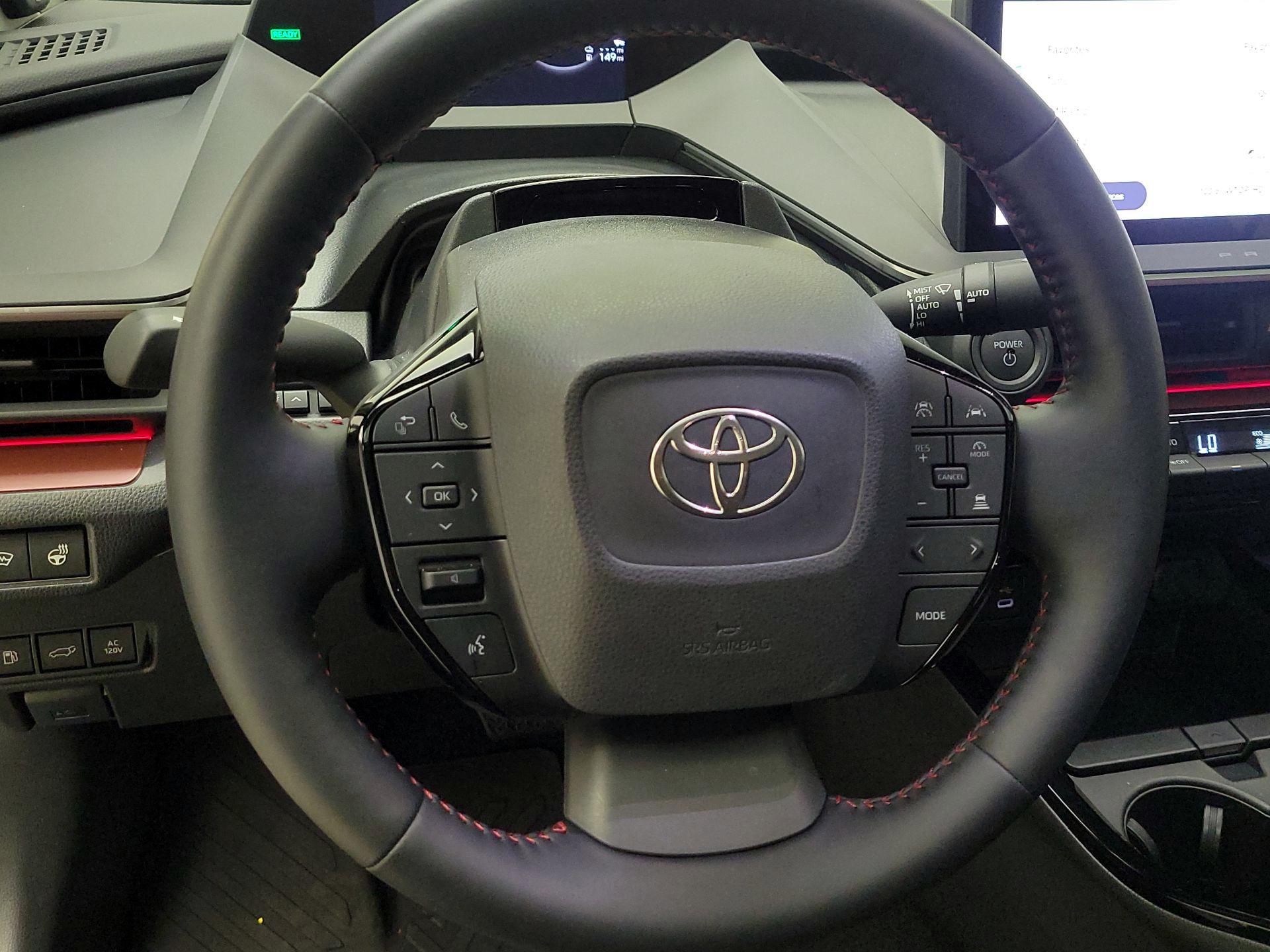 Thumbnail: 2024 Toyota Prius Prime - 10
