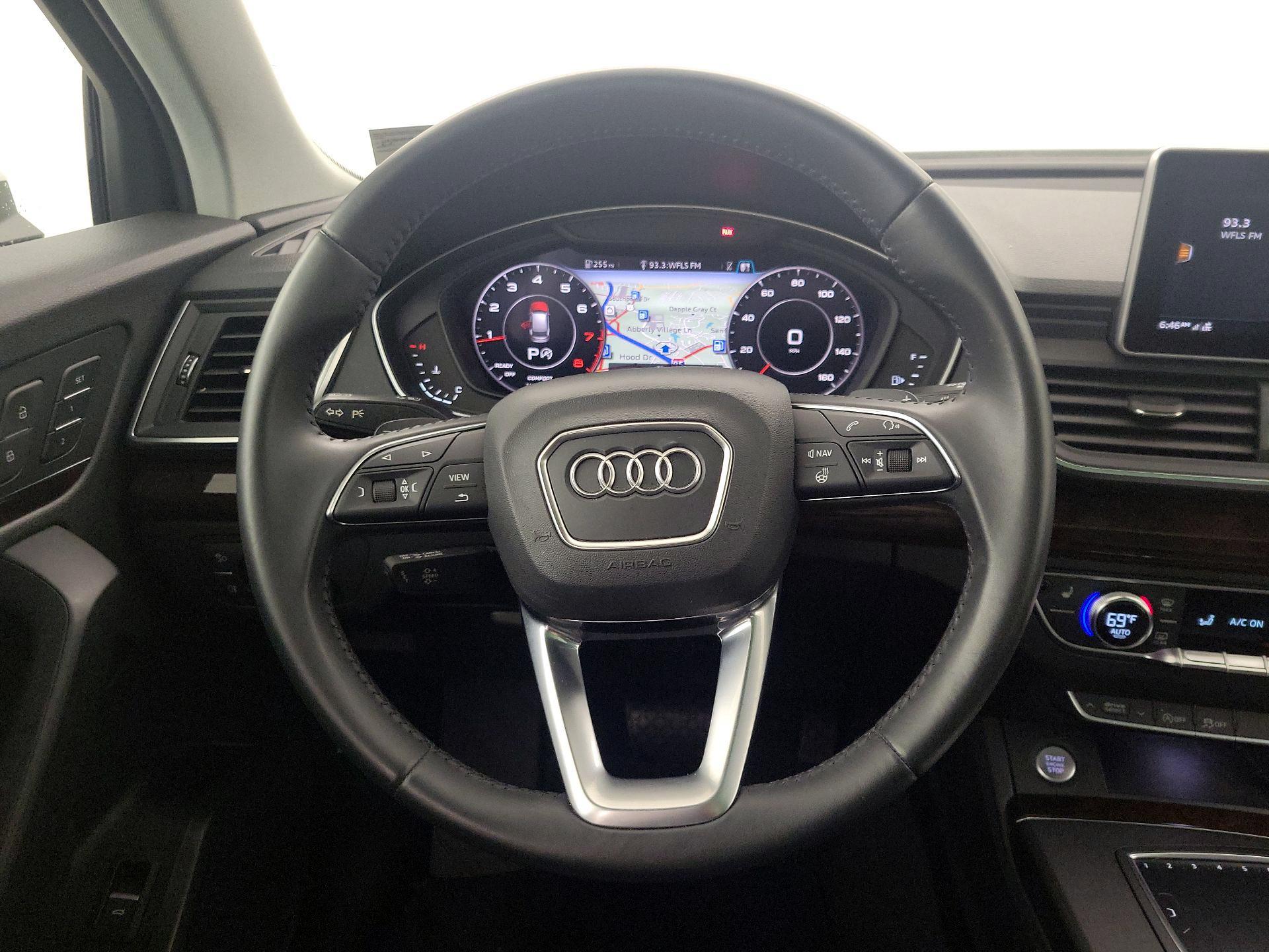 Thumbnail: 2019 Audi Q5 - 10