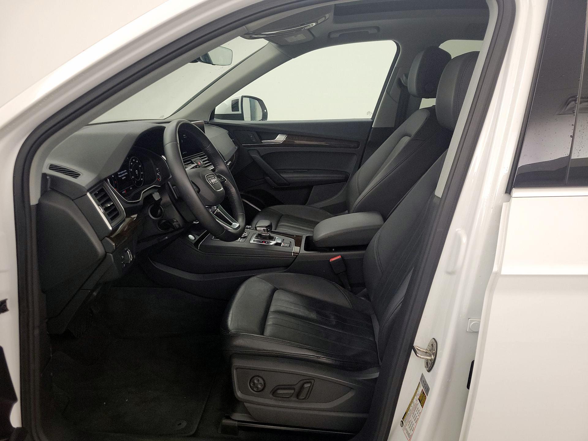 Thumbnail: 2019 Audi Q5 - 11