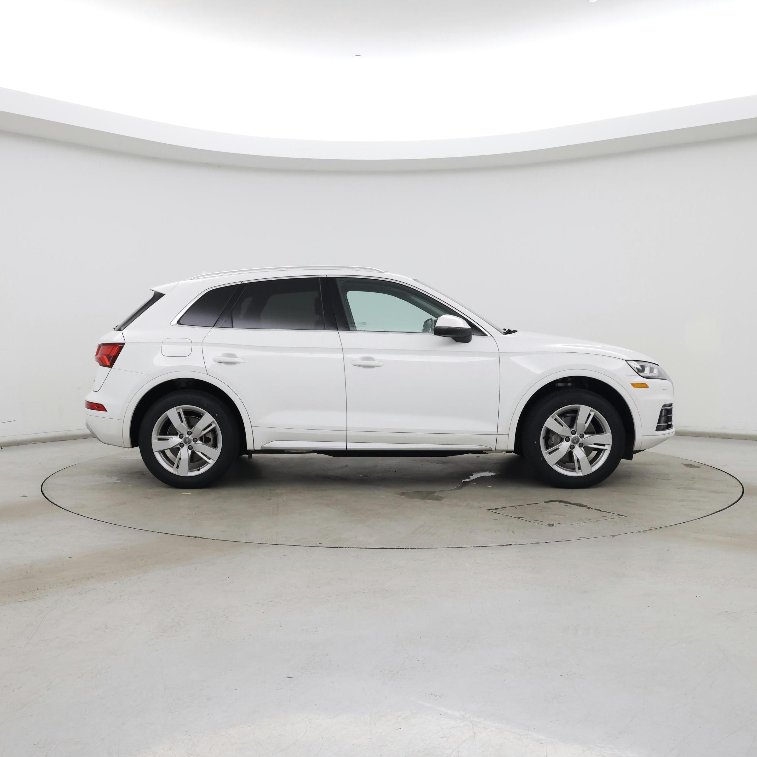 Thumbnail: 2019 Audi Q5 - 7