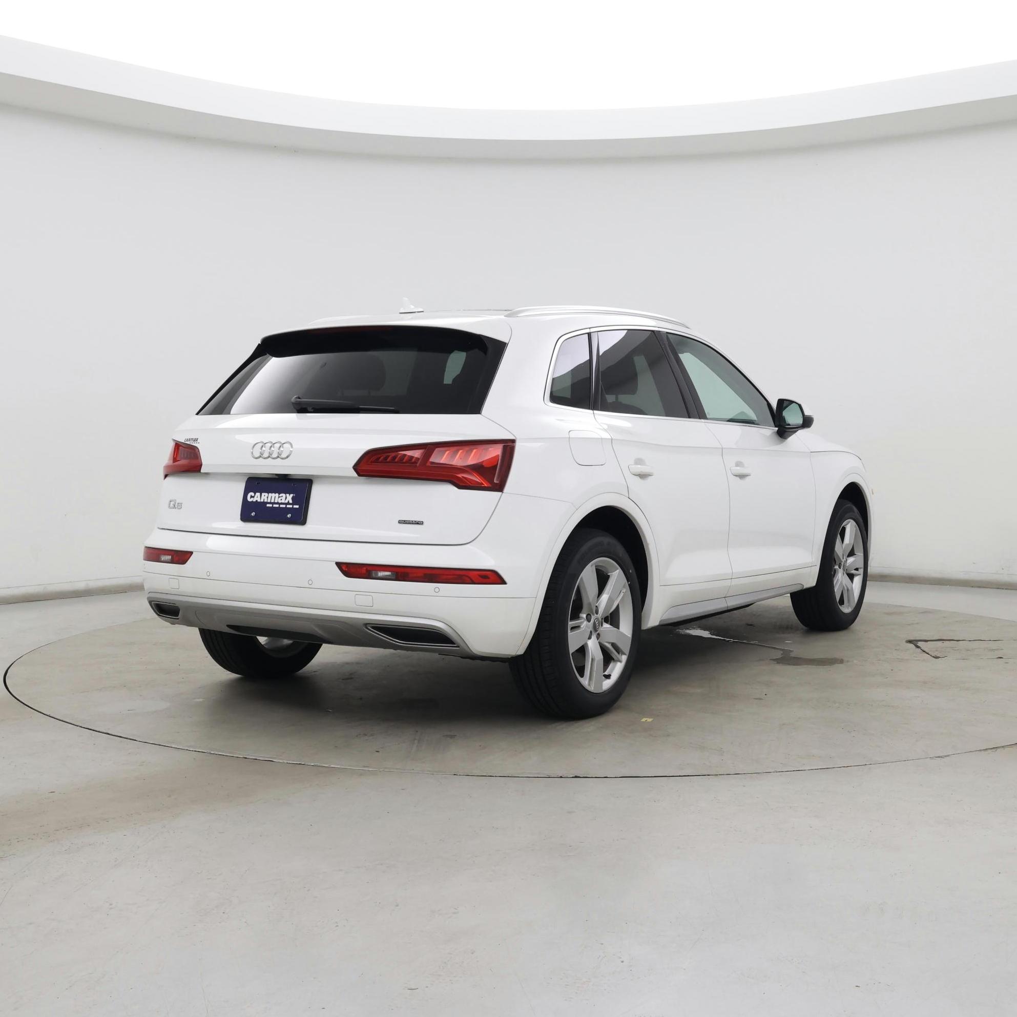 Thumbnail: 2019 Audi Q5 - 8
