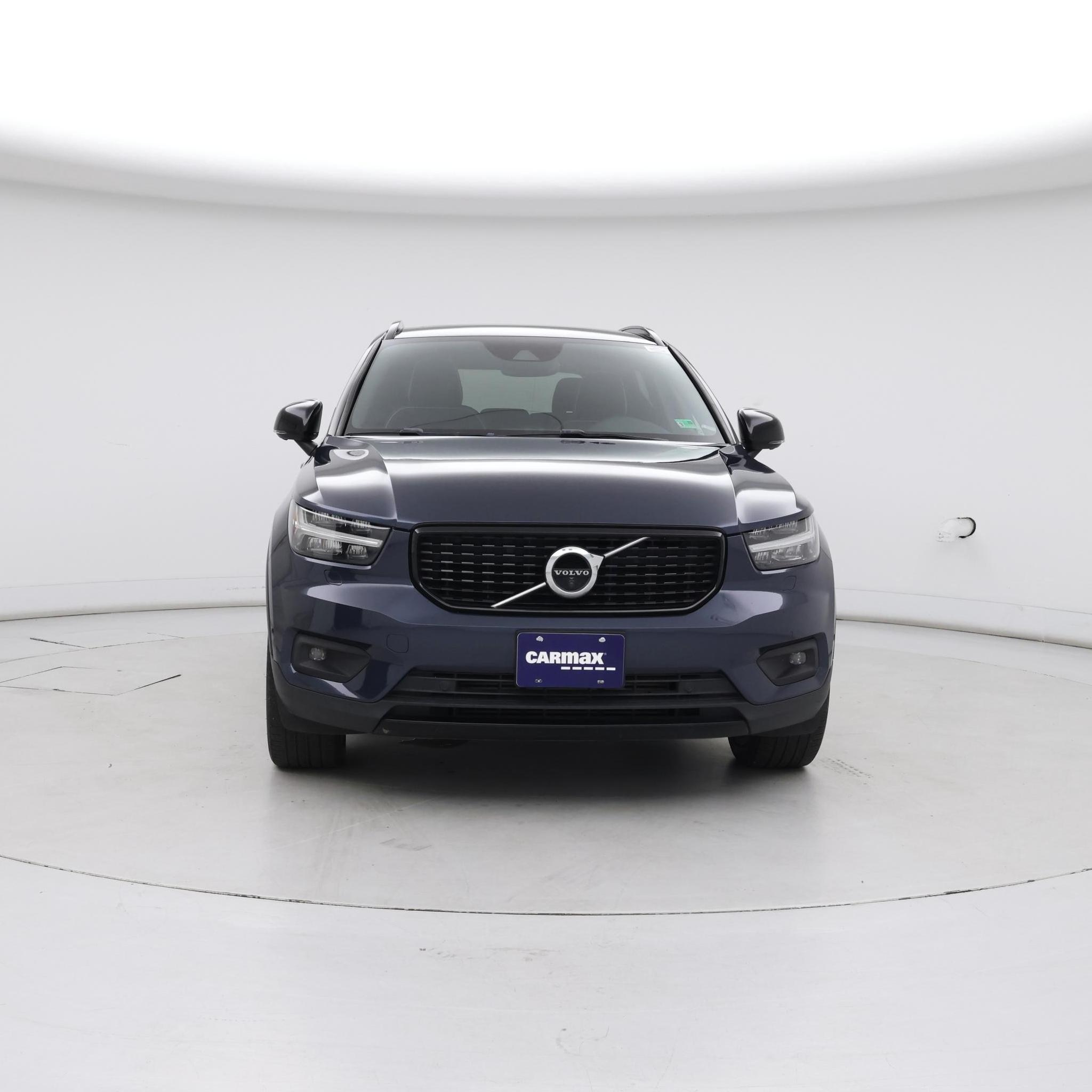 Thumbnail: 2022 Volvo XC40 - 5