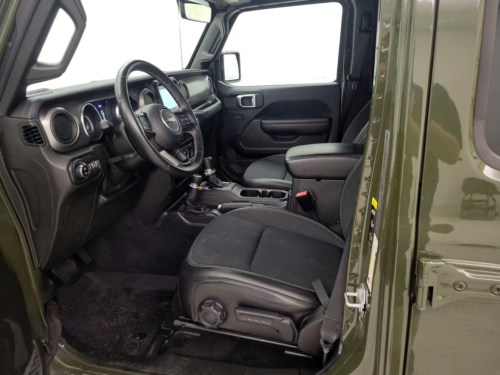 Thumbnail: 2021 Jeep Gladiator - 11