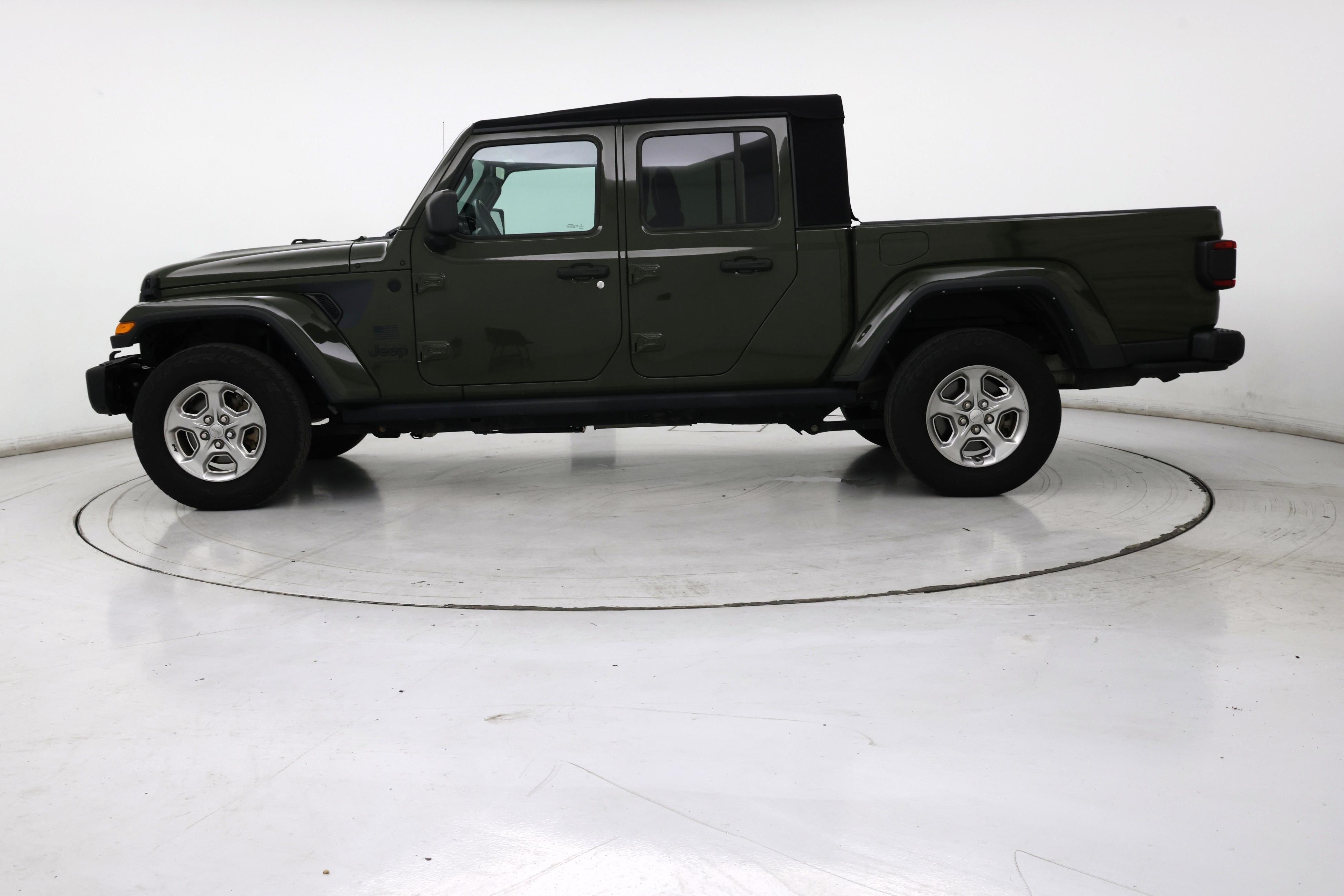 Thumbnail: 2021 Jeep Gladiator - 3