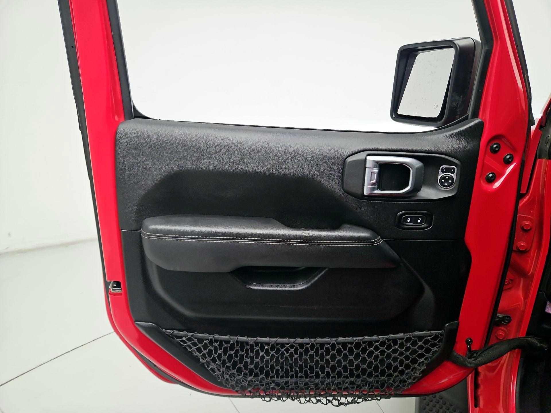 Thumbnail: 2021 Jeep Wrangler - 12