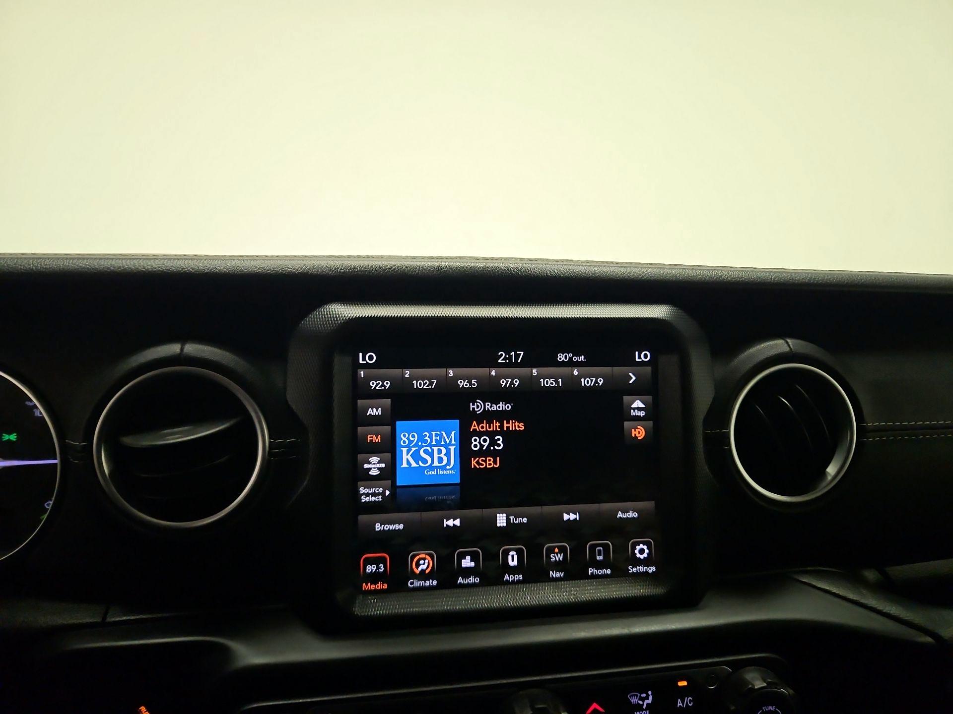 Thumbnail: 2021 Jeep Wrangler - 14