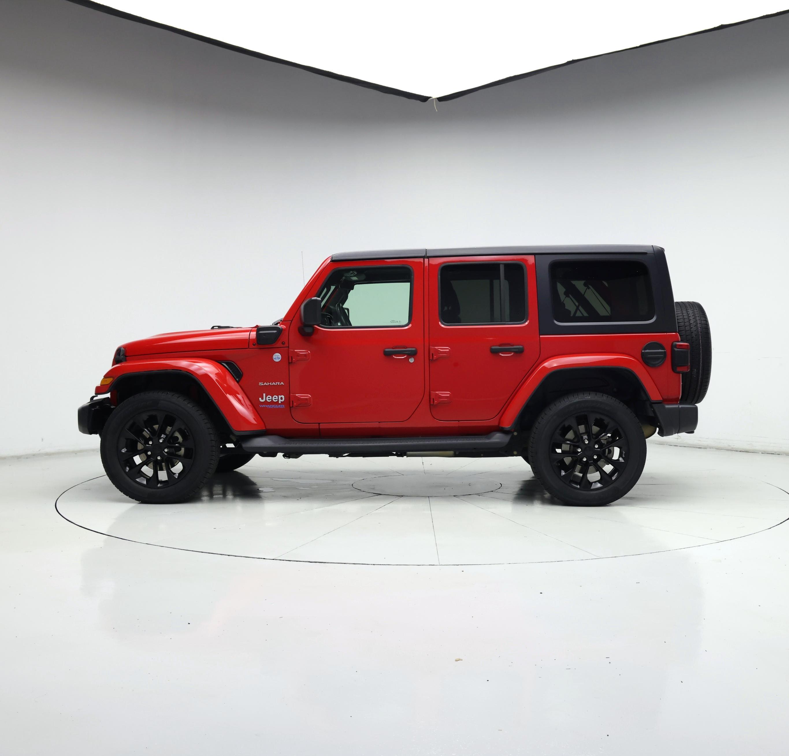 Thumbnail: 2021 Jeep Wrangler - 3