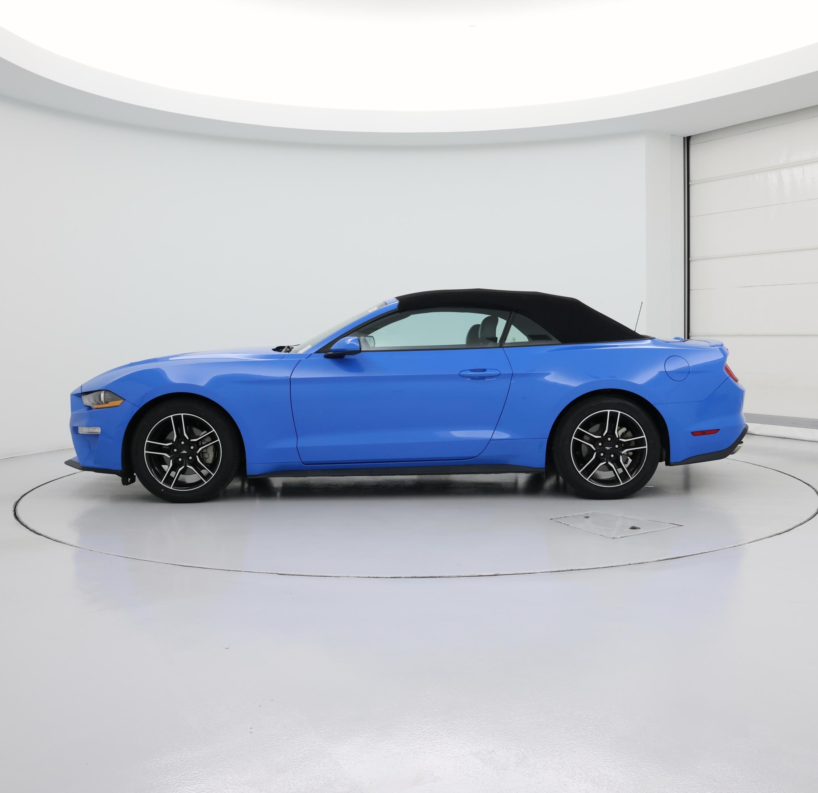 Thumbnail: 2023 Ford Mustang - 3