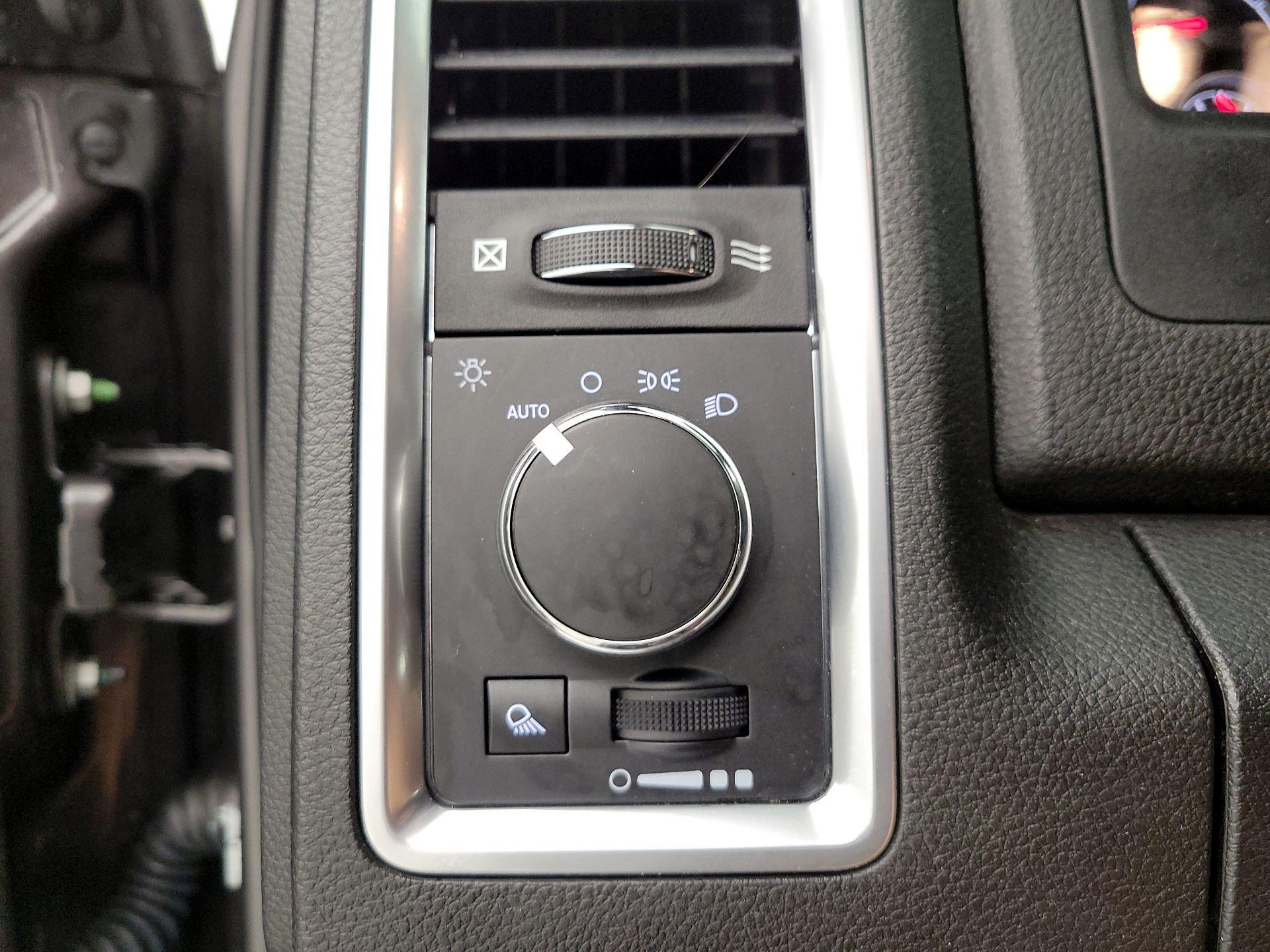 Thumbnail: 2022 RAM 1500 Classic - 13