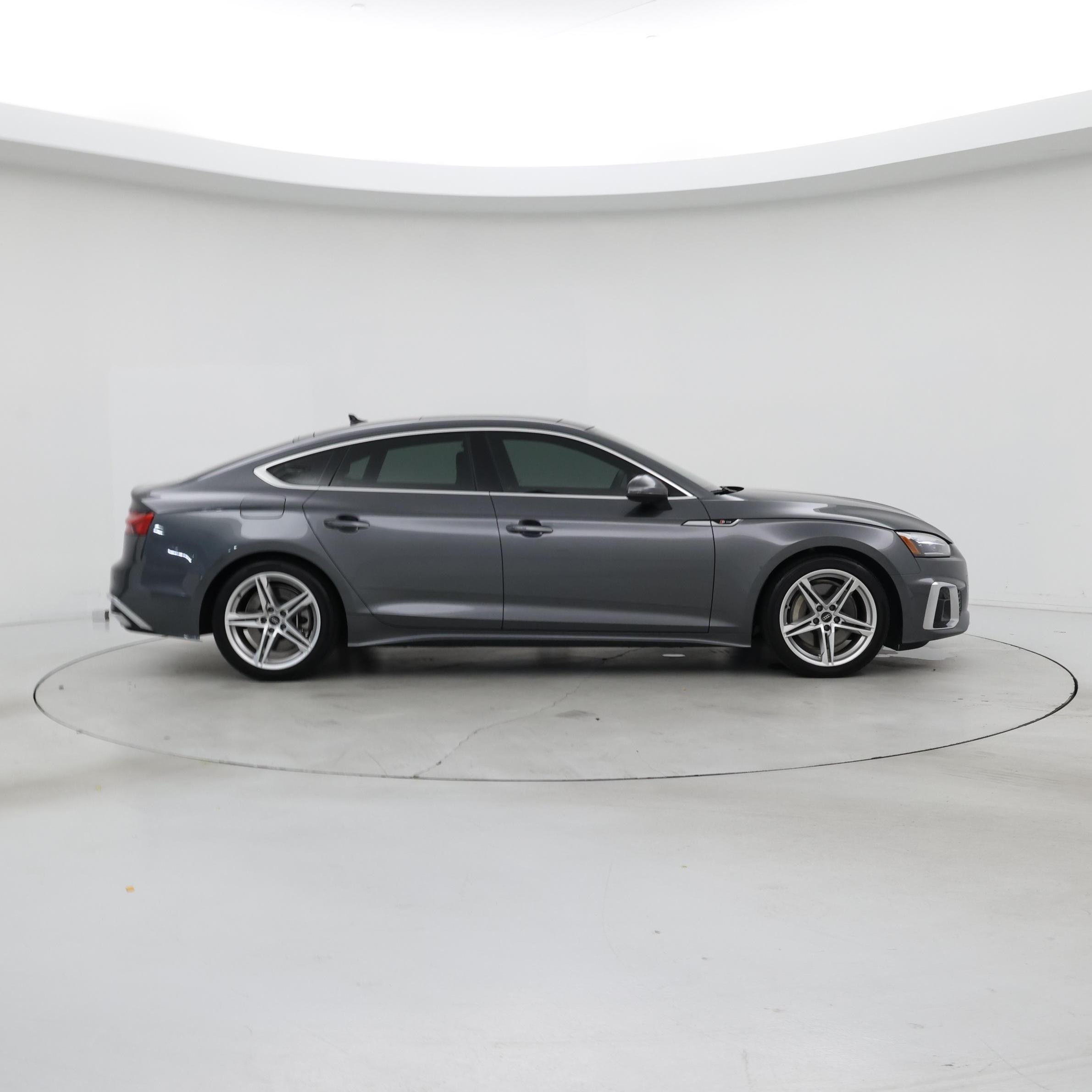 Thumbnail: 2022 Audi A5 - 7