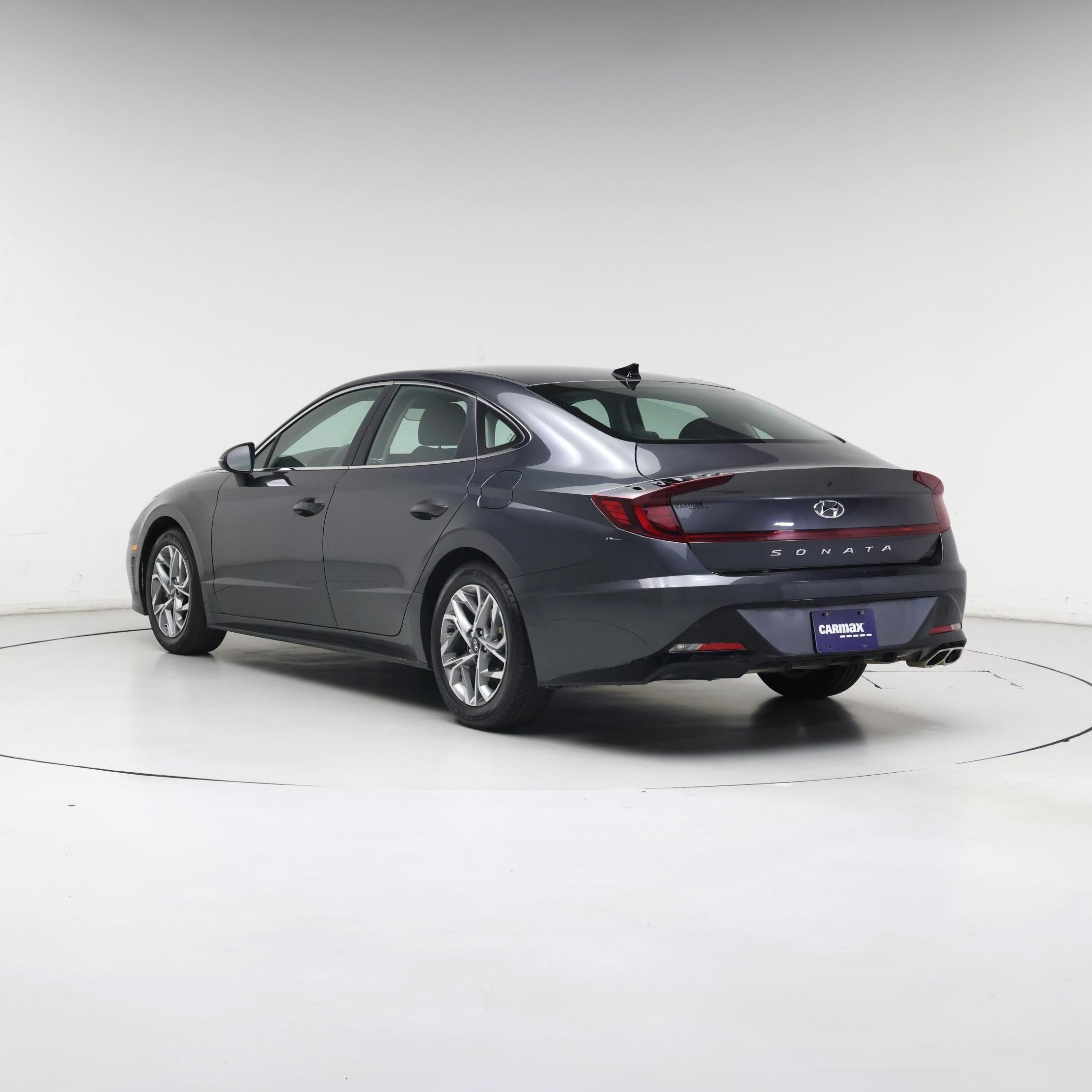 Thumbnail: 2023 Hyundai Sonata - 2