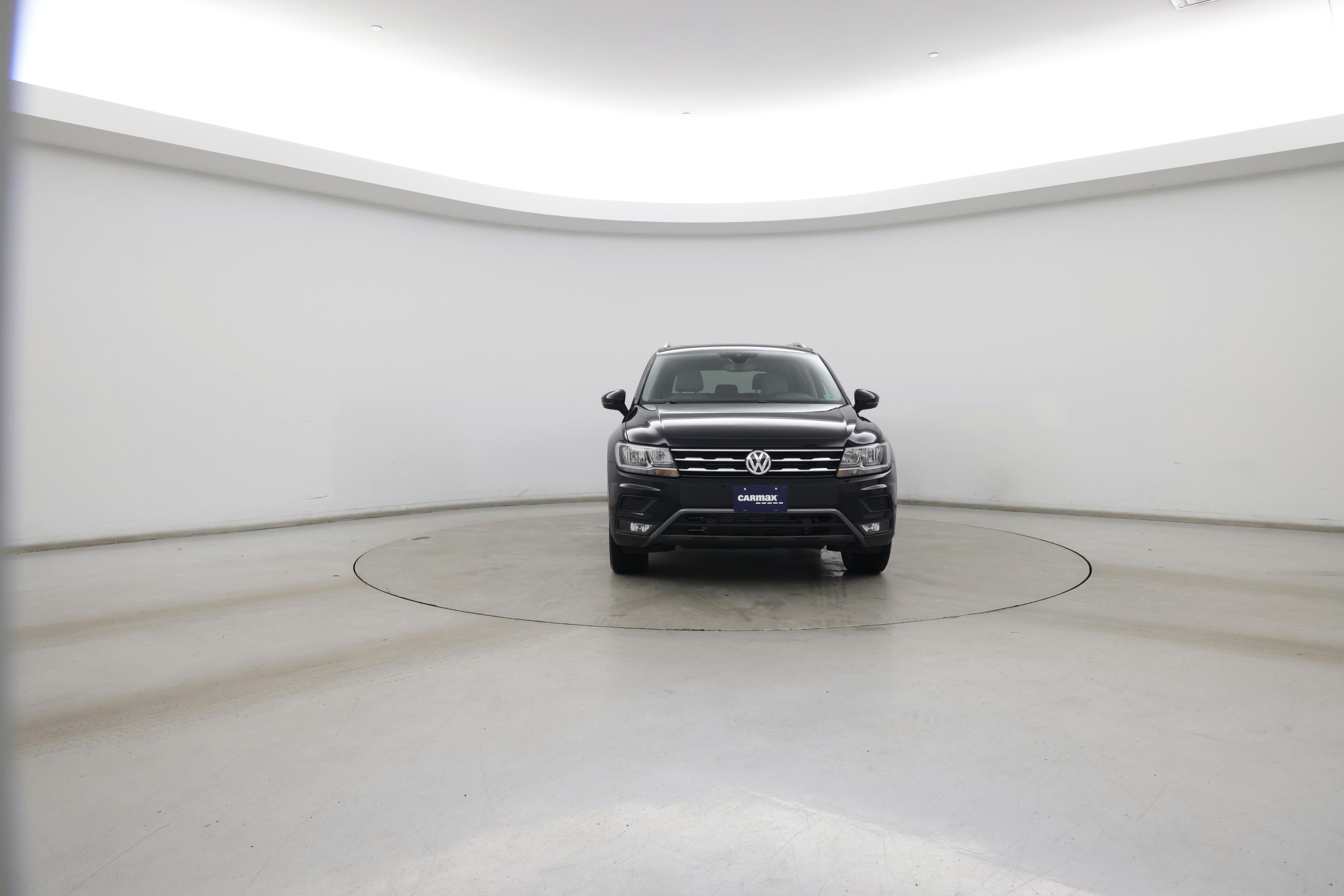 Thumbnail: 2020 Volkswagen Tiguan - 5