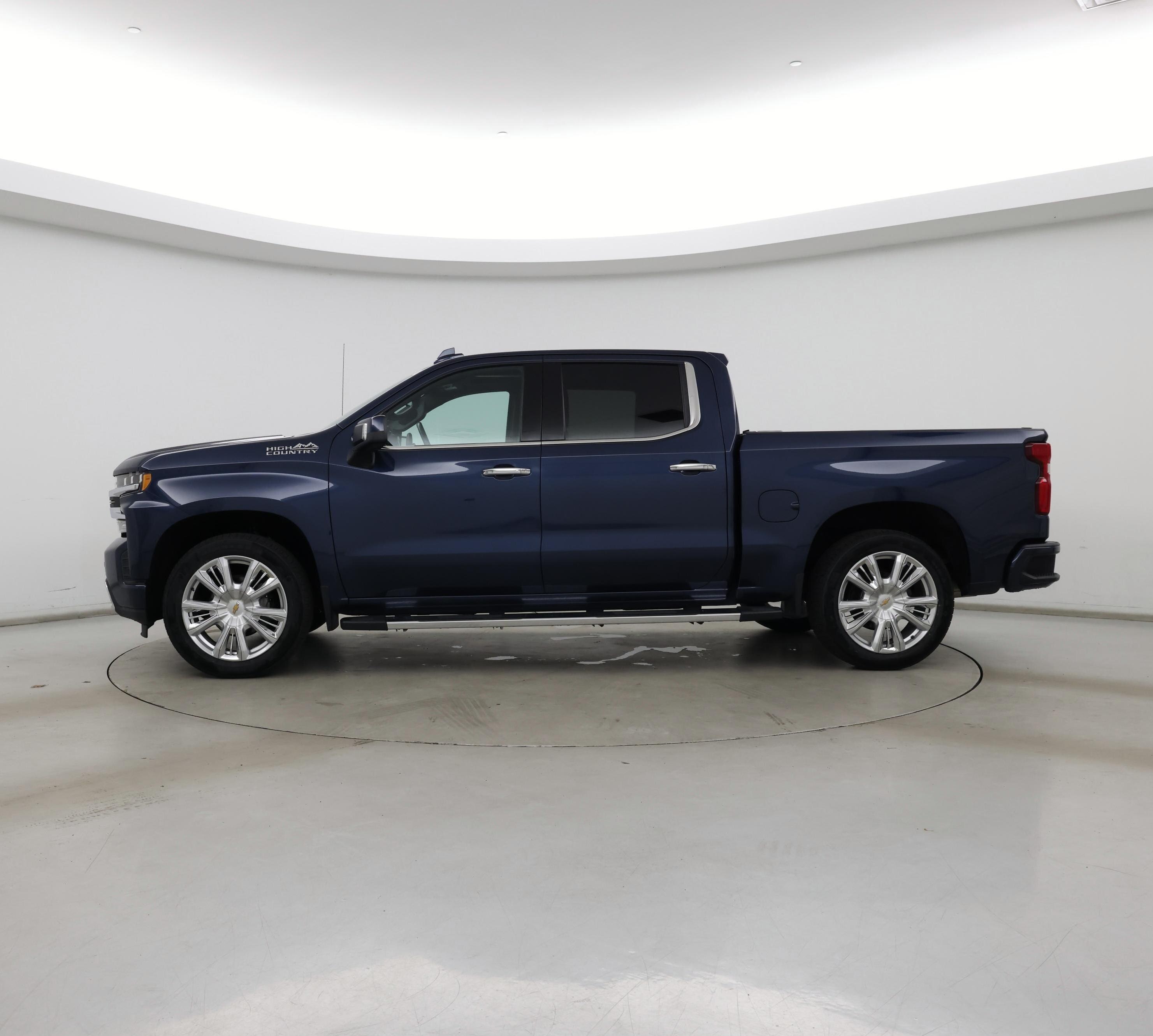 Thumbnail: 2020 Chevrolet Silverado 1500 - 3