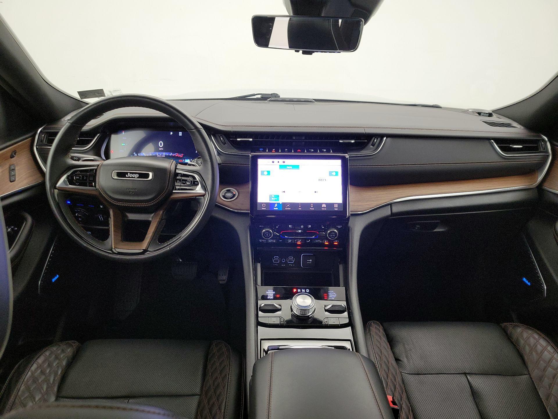 Thumbnail: 2023 Jeep Grand Cherokee - 9
