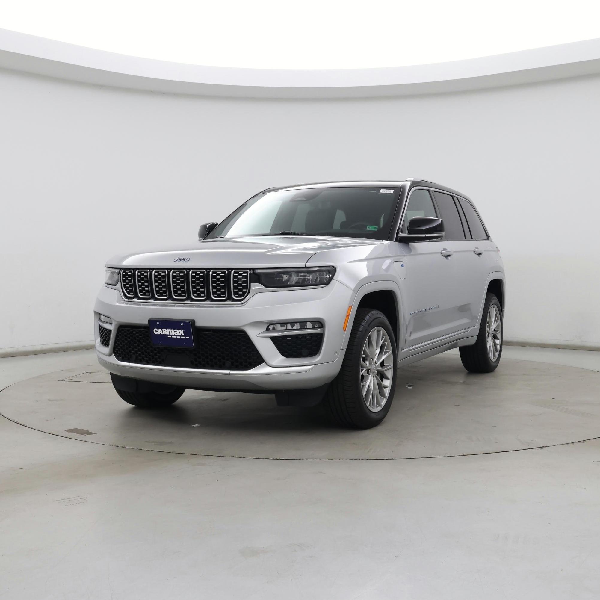 Thumbnail: 2023 Jeep Grand Cherokee - 4