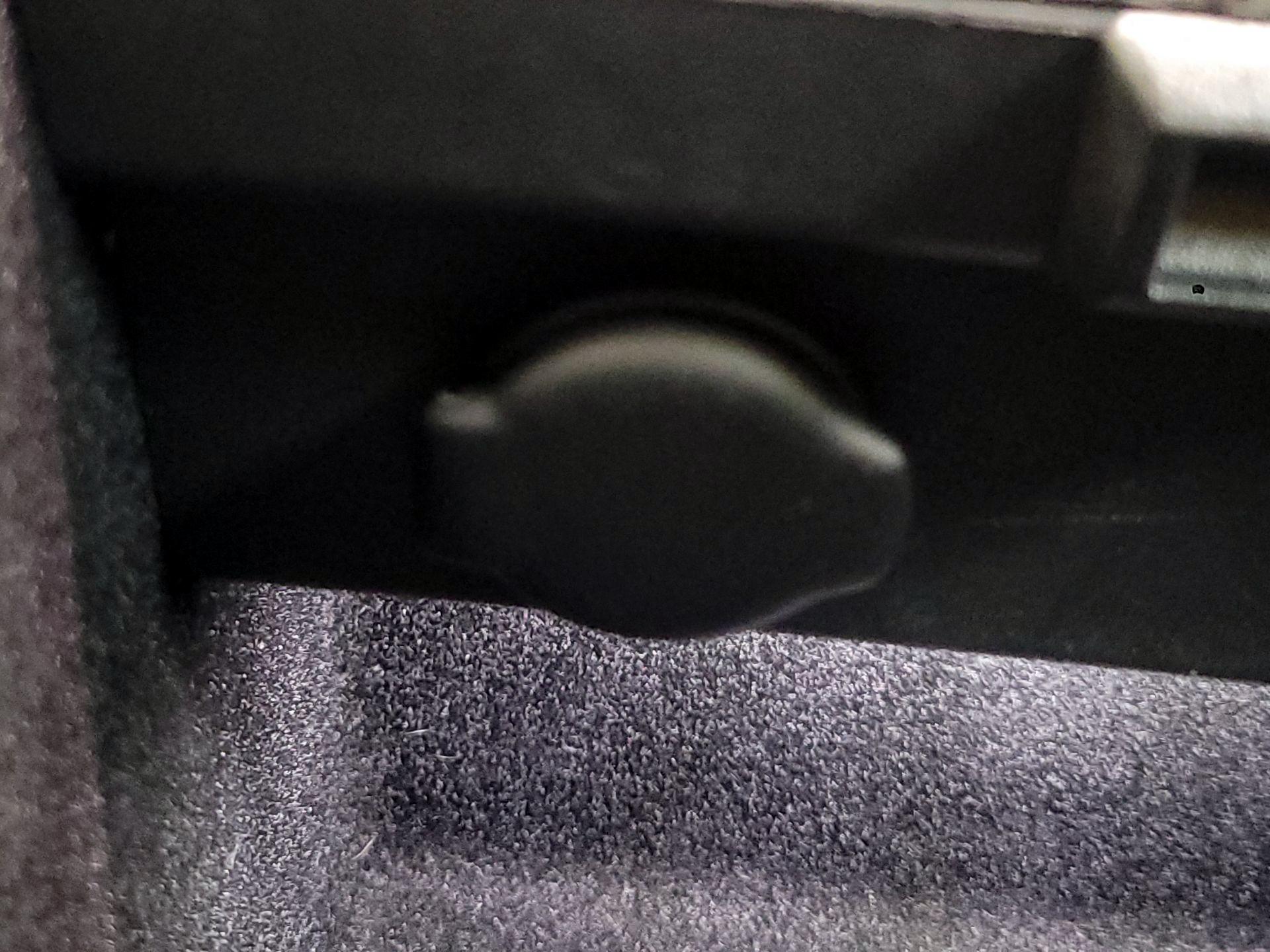 Thumbnail: 2022 Tesla Model 3 - 18