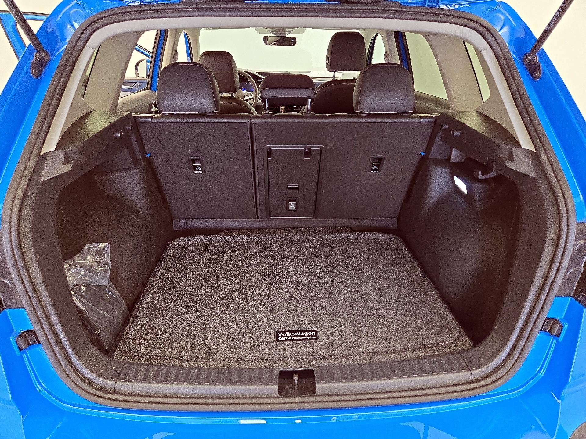 Thumbnail: 2024 Volkswagen Taos - 20