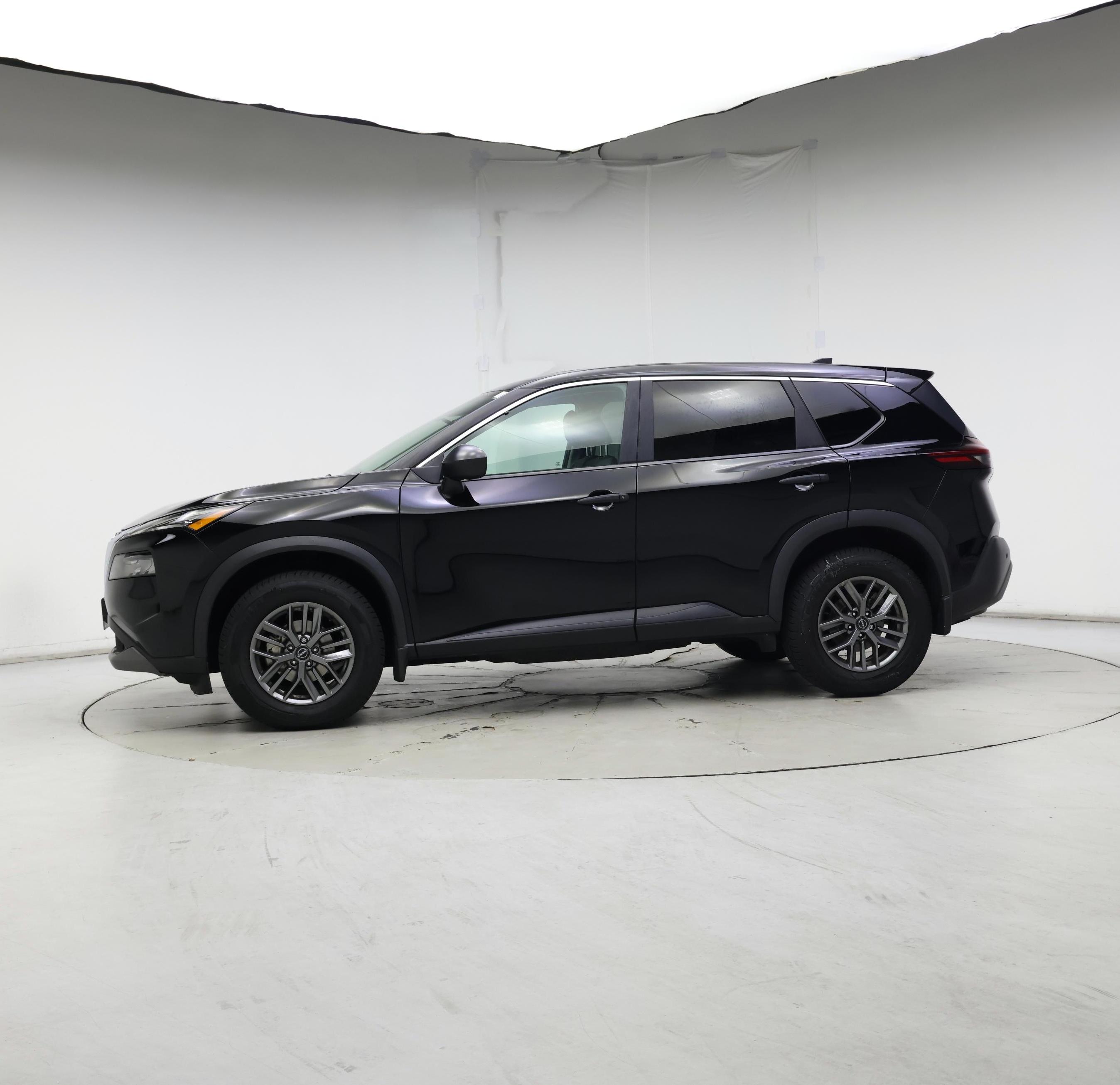 Thumbnail: 2022 Nissan Rogue - 3