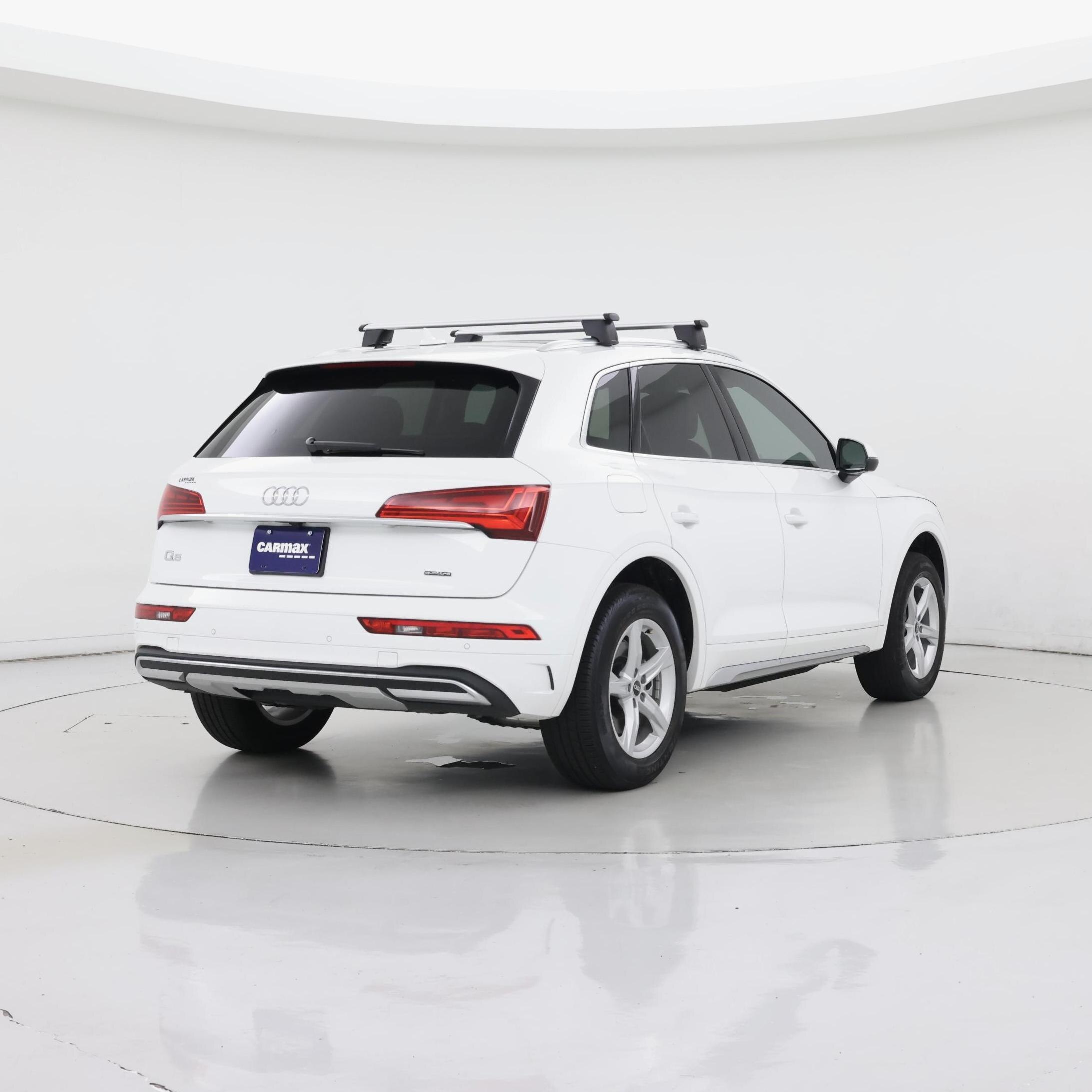 Thumbnail: 2022 Audi Q5 - 8
