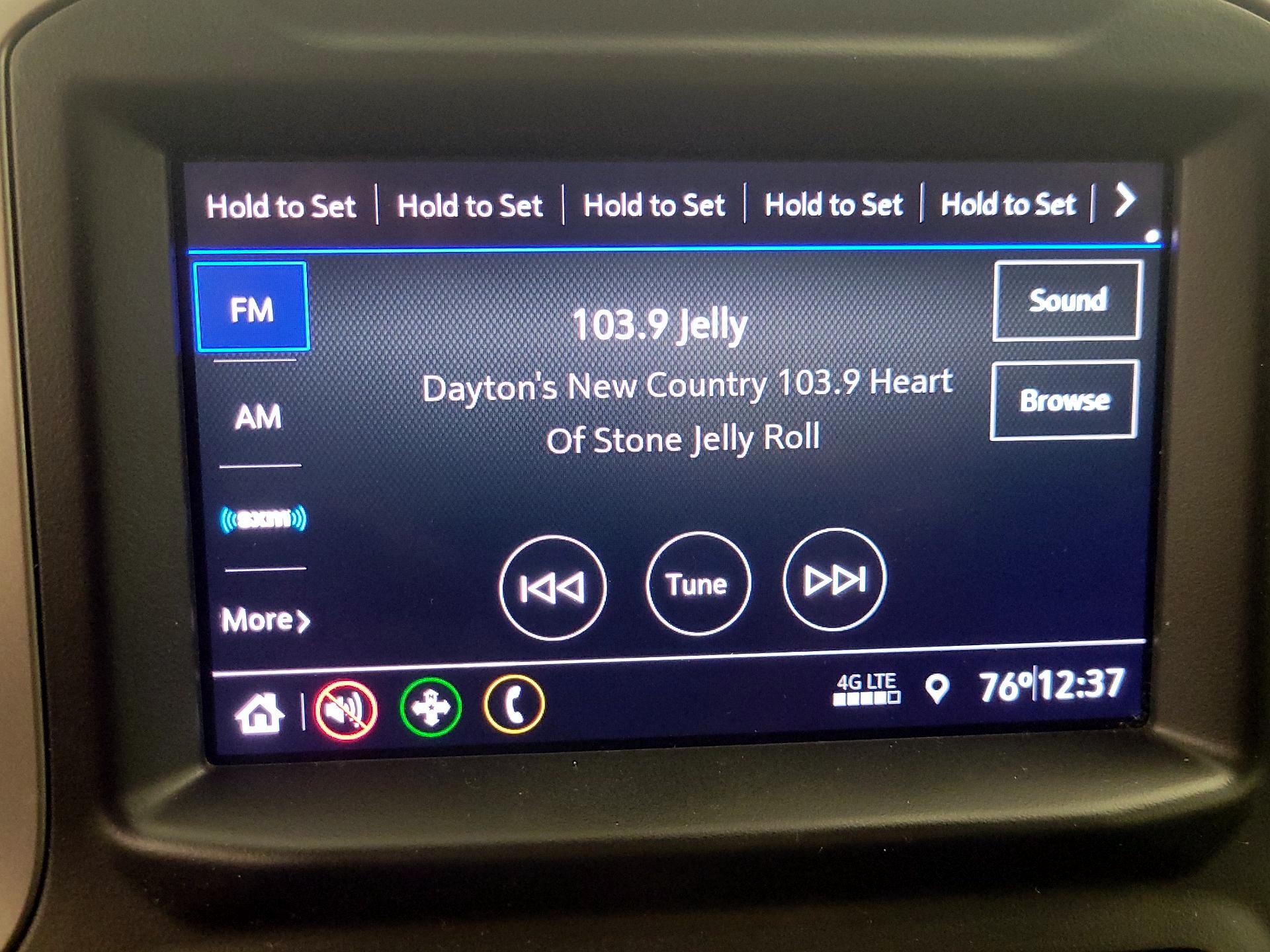 Thumbnail: 2021 Chevrolet Silverado 1500 - 15