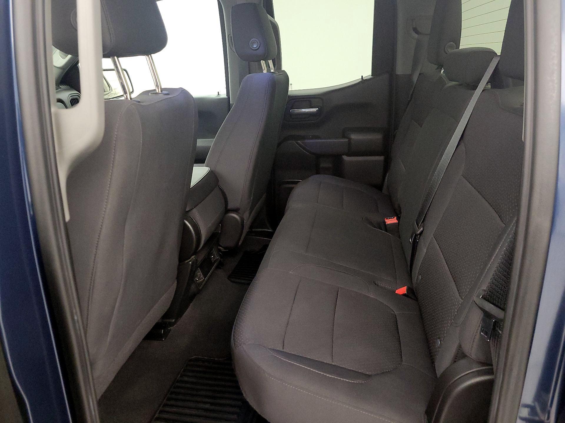 Thumbnail: 2021 Chevrolet Silverado 1500 - 19