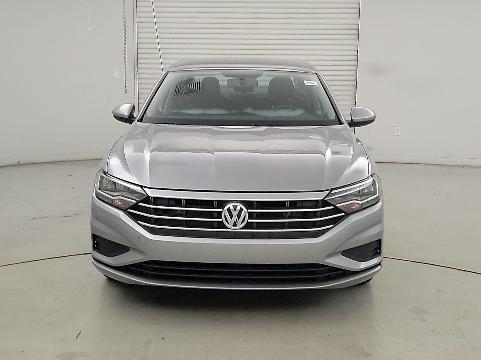 Thumbnail: 2020 Volkswagen Jetta - 2