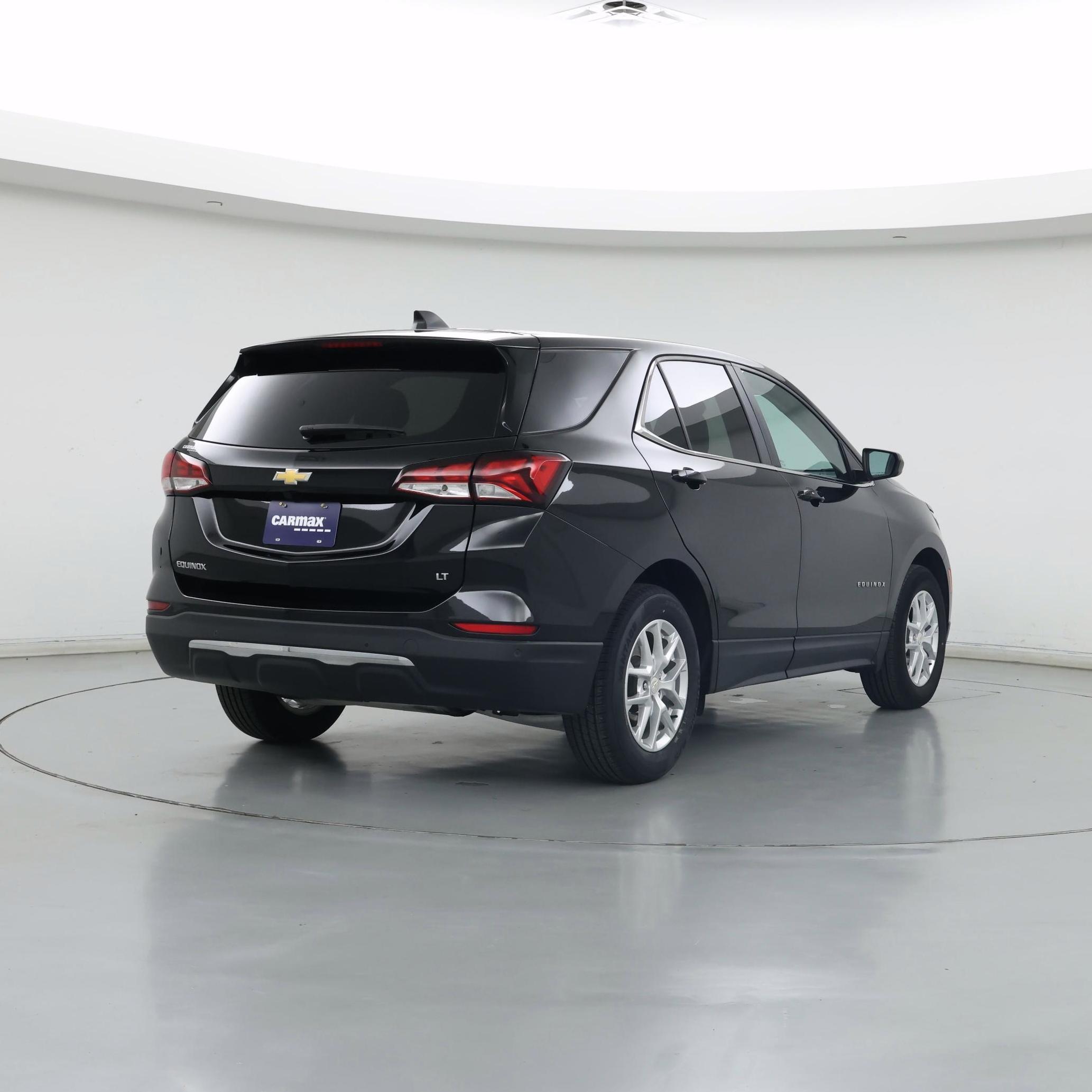 Thumbnail: 2022 Chevrolet Equinox - 8