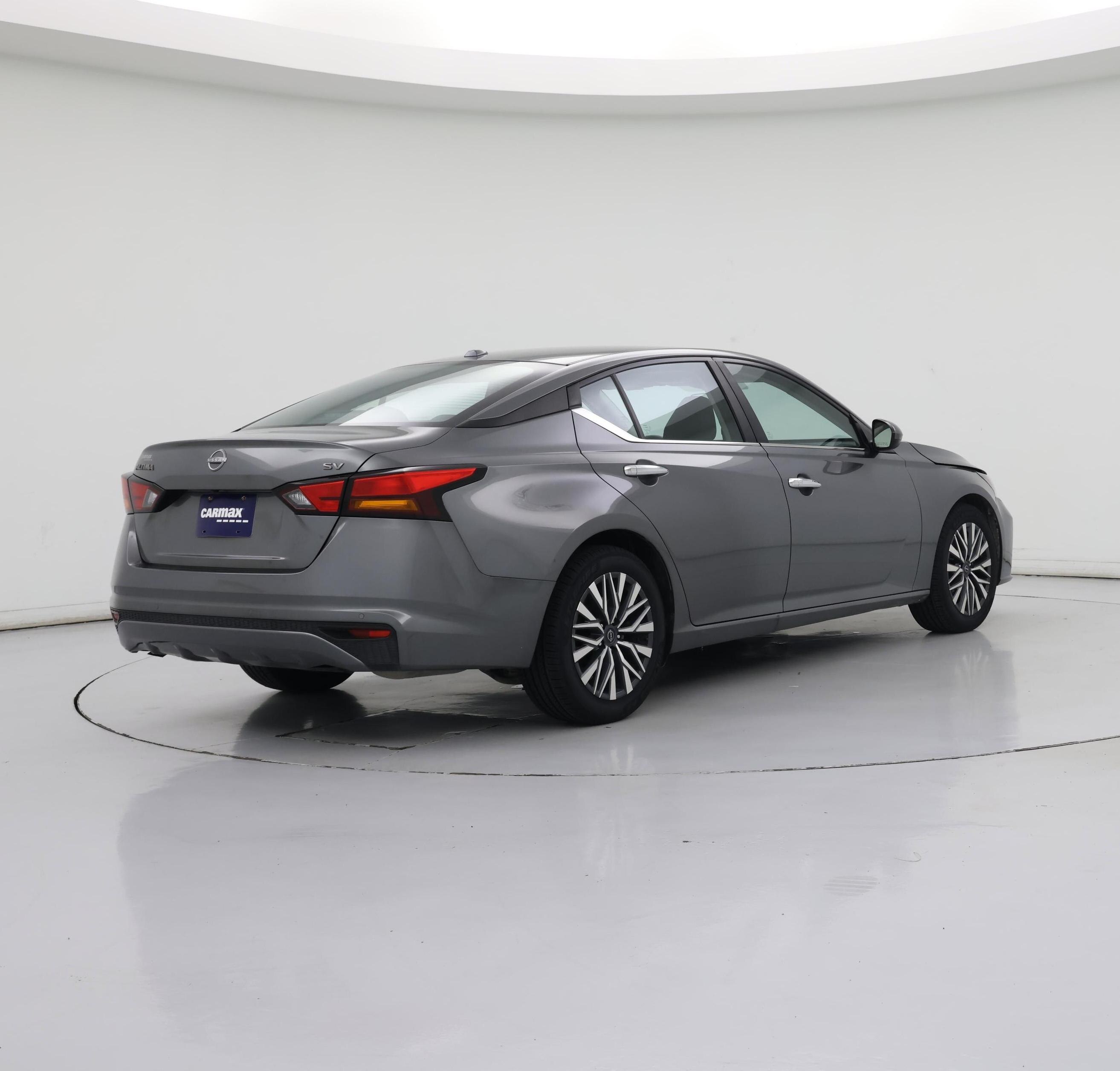 Thumbnail: 2023 Nissan Altima - 8