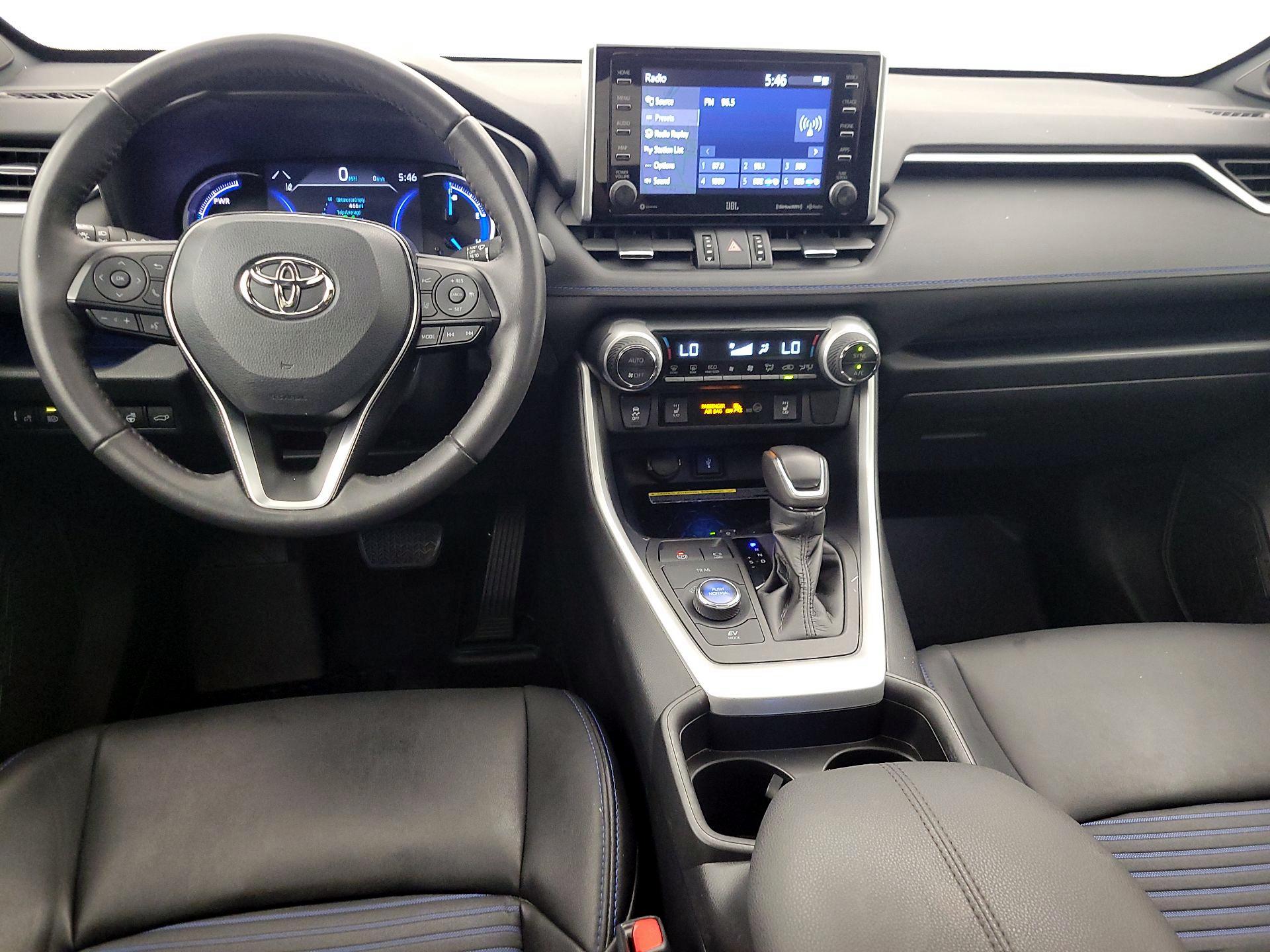 Thumbnail: 2021 Toyota RAV4 - 9