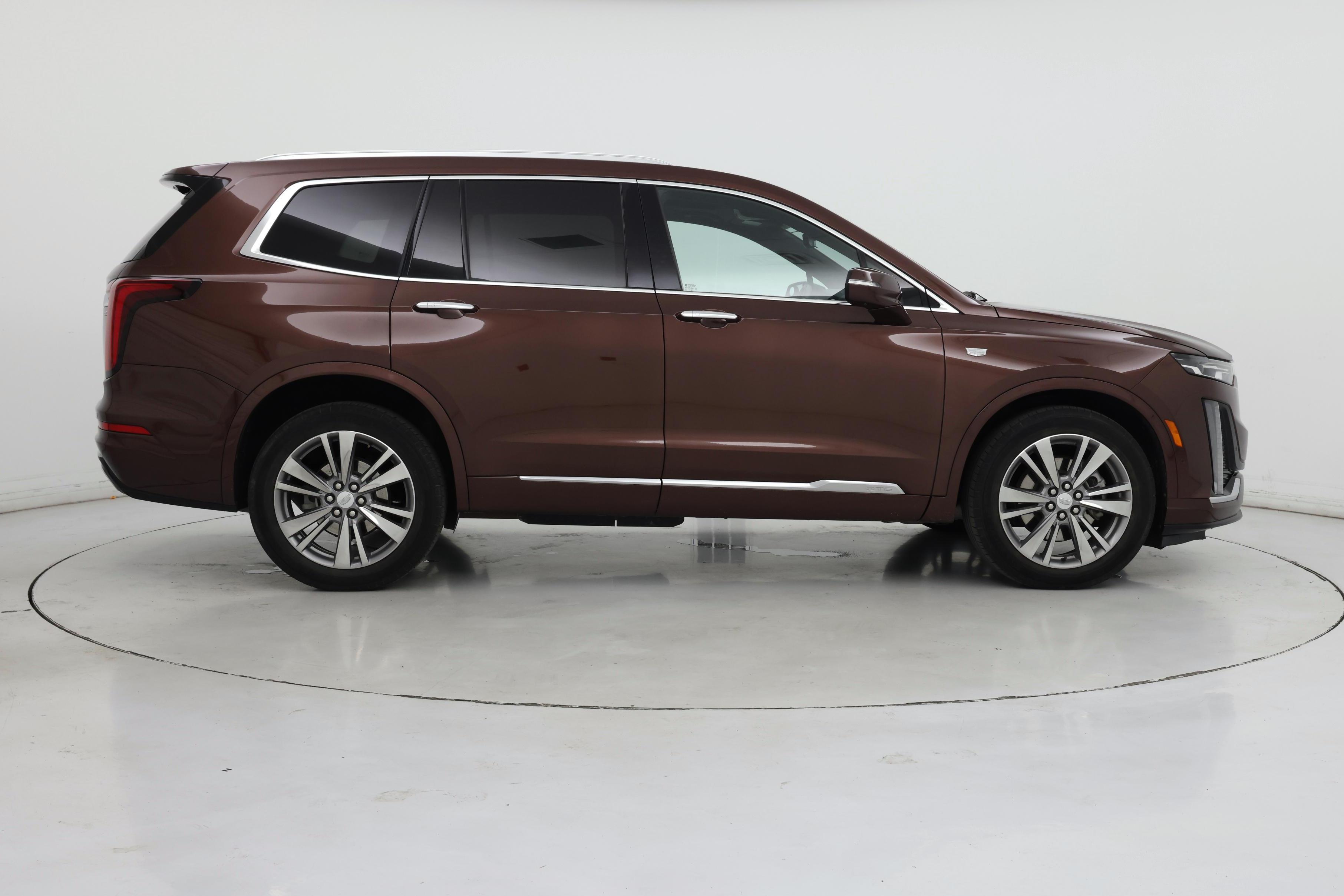 Thumbnail: 2022 Cadillac XT6 - 7