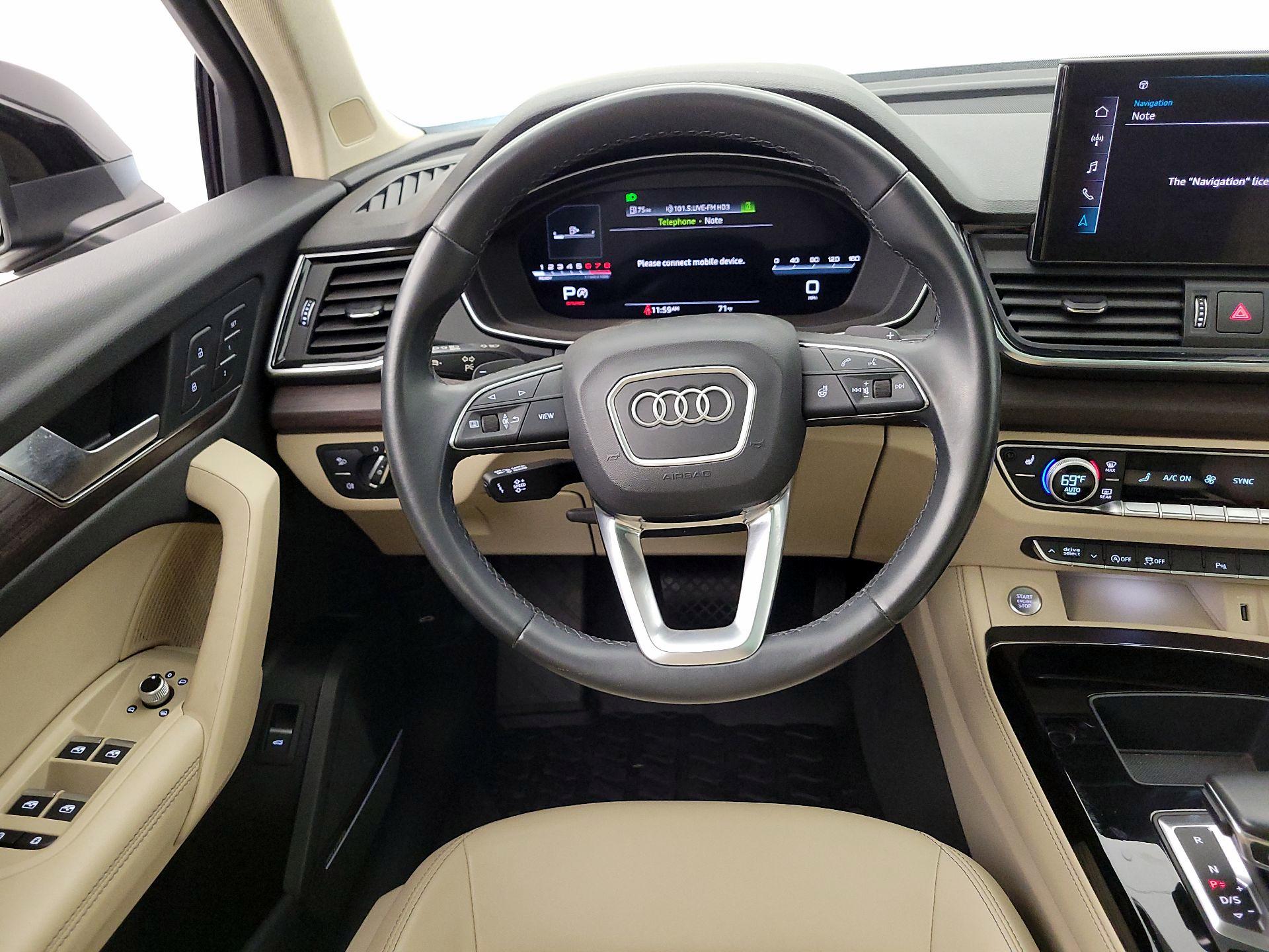 Thumbnail: 2022 Audi Q5 - 10