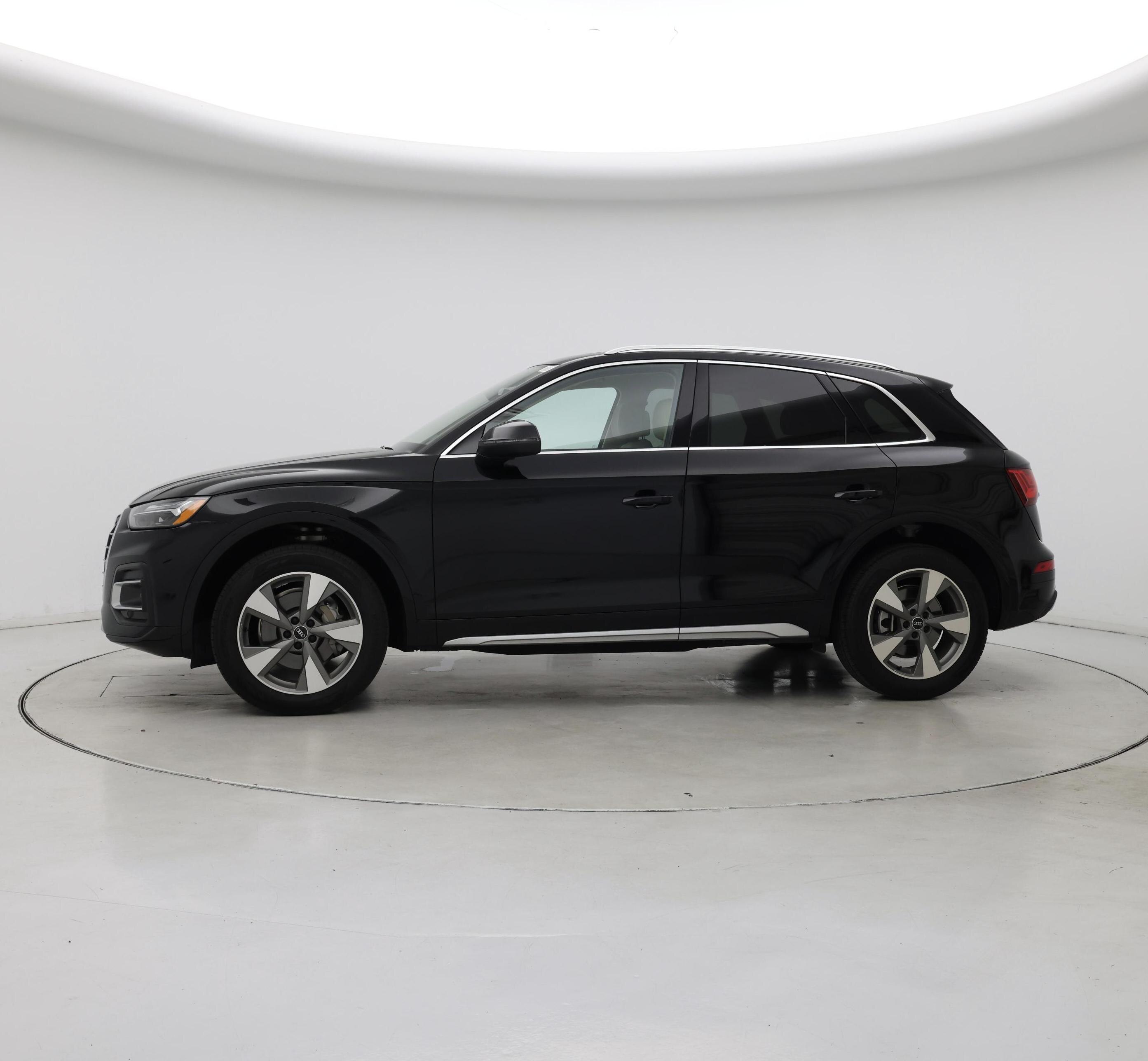 Thumbnail: 2022 Audi Q5 - 3