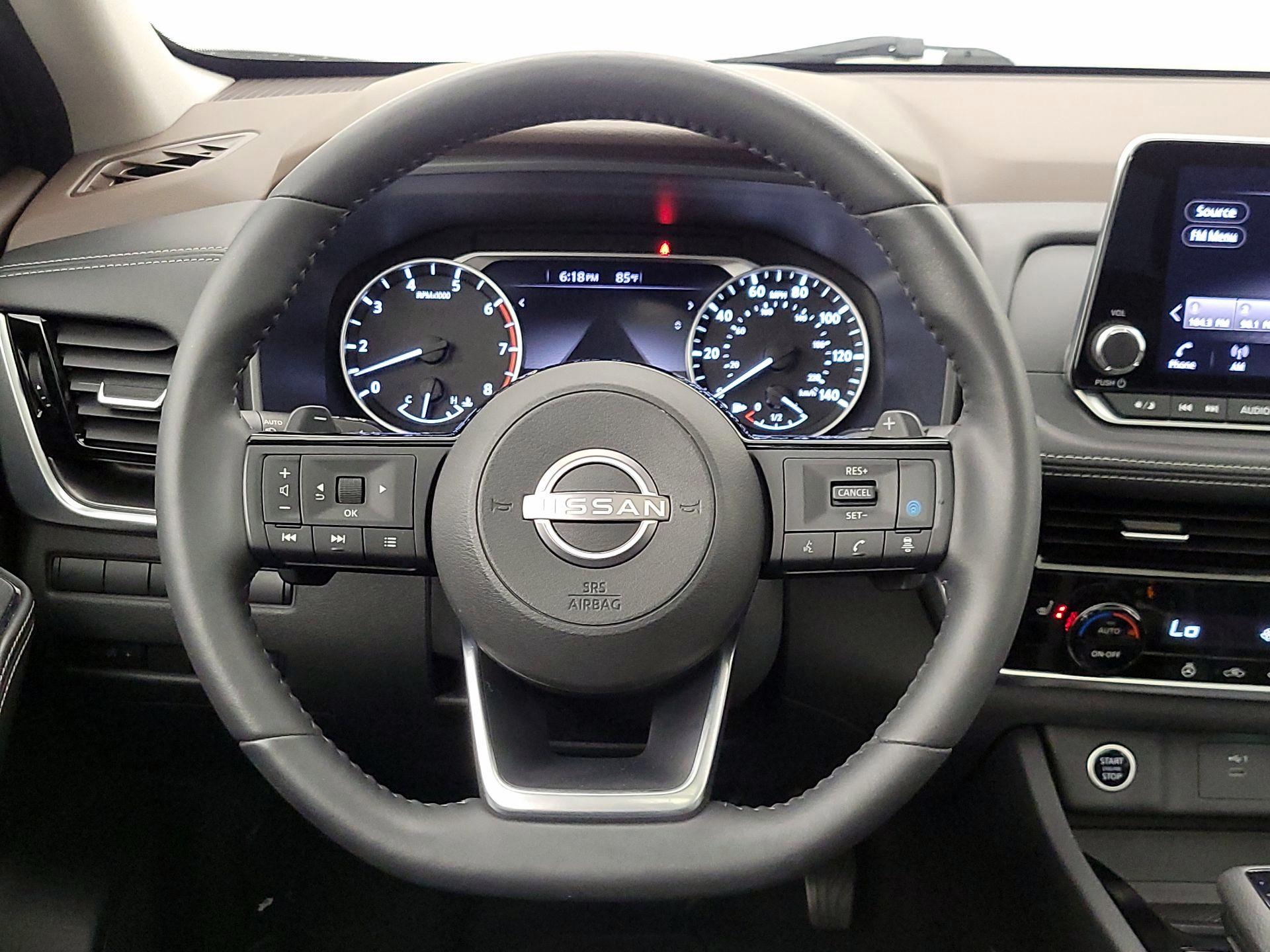 Thumbnail: 2022 Nissan Rogue - 10