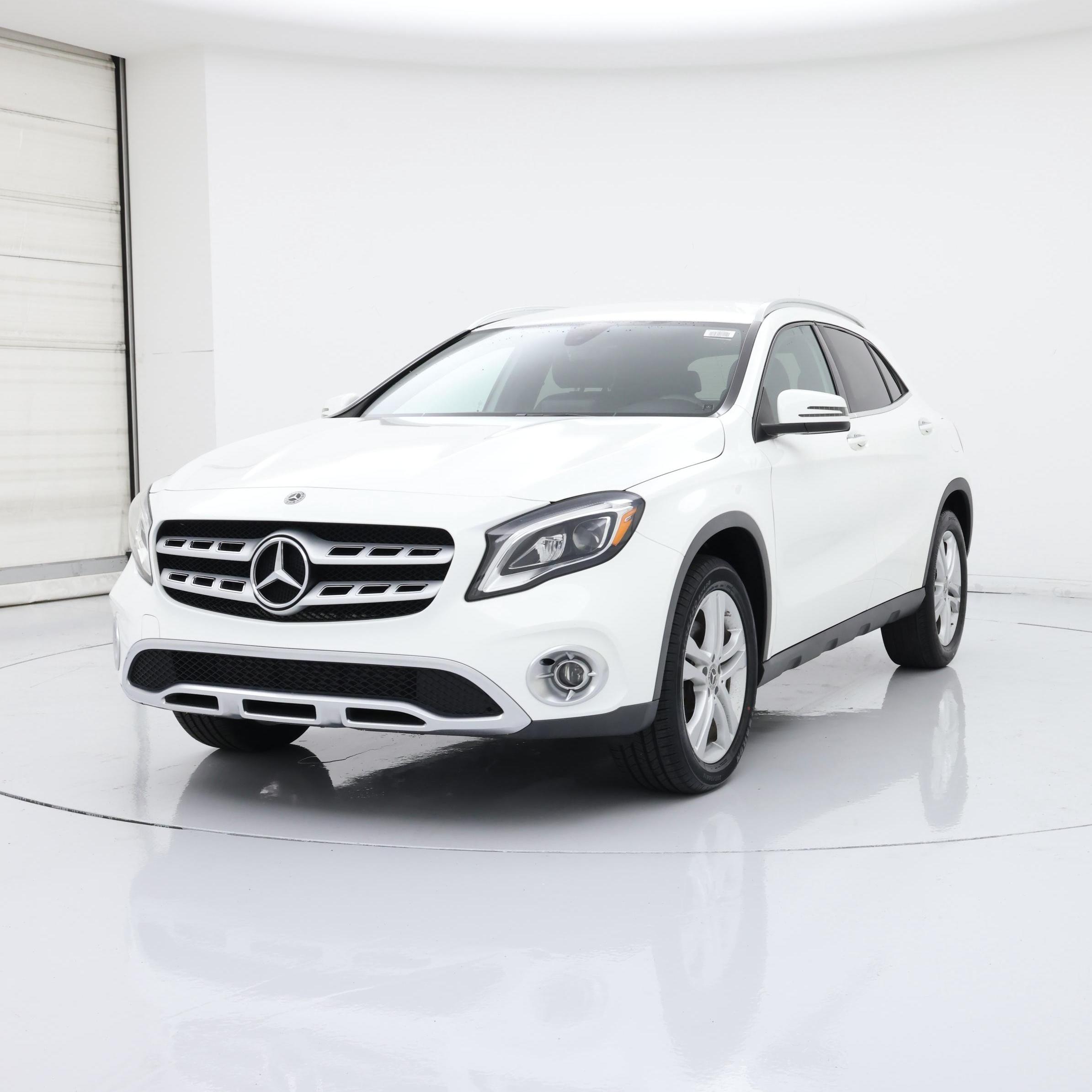 Thumbnail: 2020 Mercedes-Benz GLA - 4