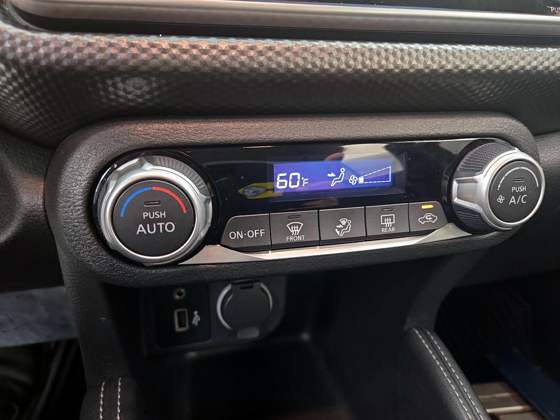 Thumbnail: 2020 Nissan Kicks - 15