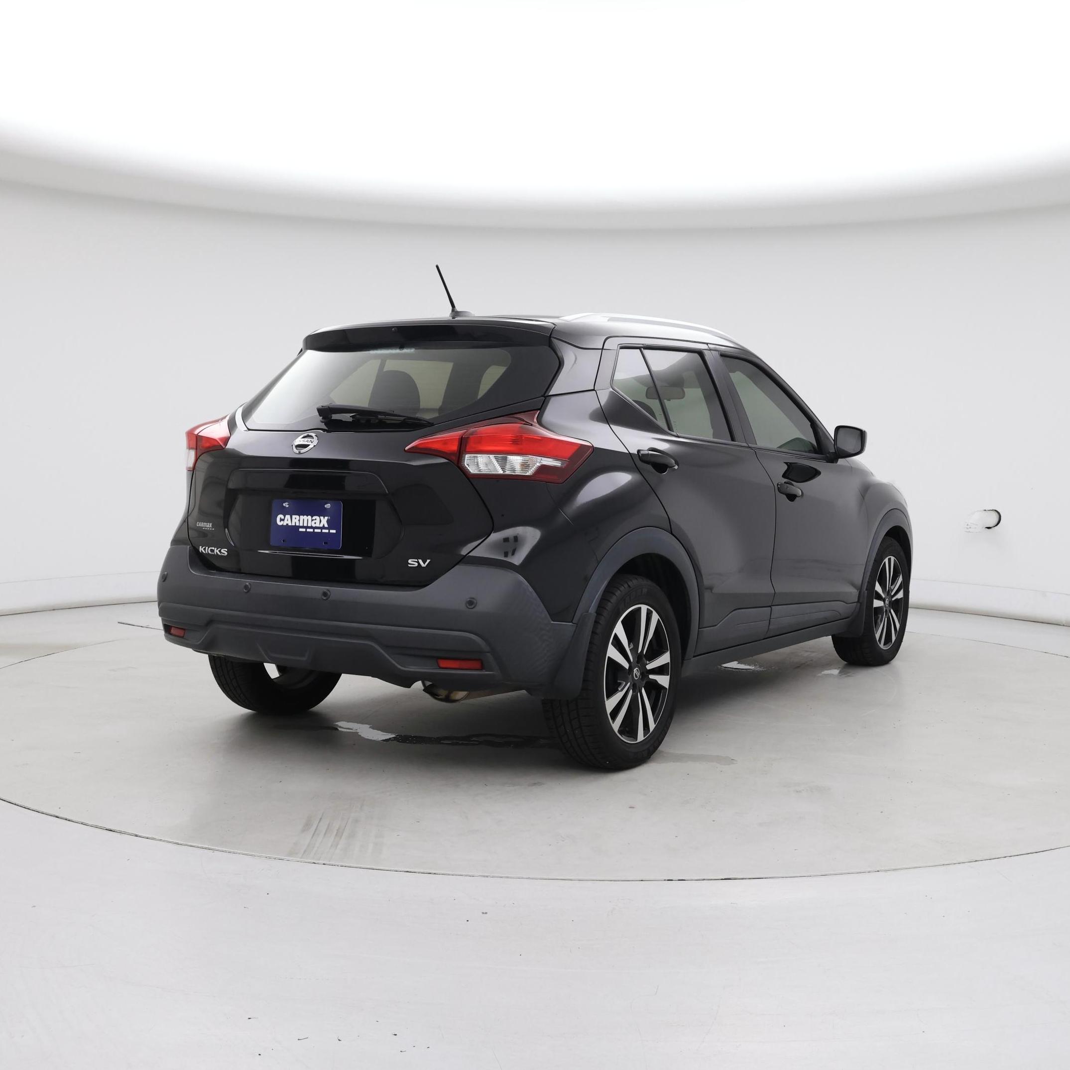 Thumbnail: 2020 Nissan Kicks - 8