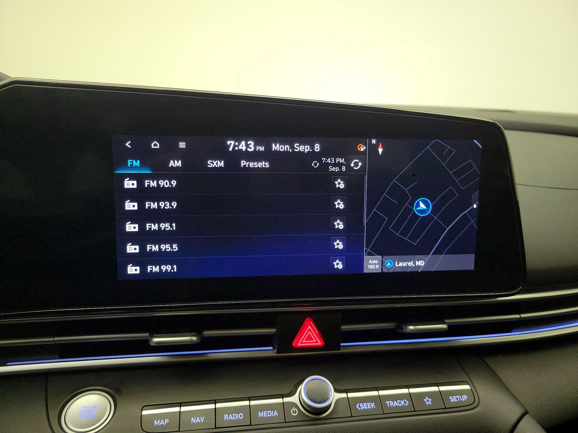 Thumbnail: 2024 Hyundai Elantra - 16